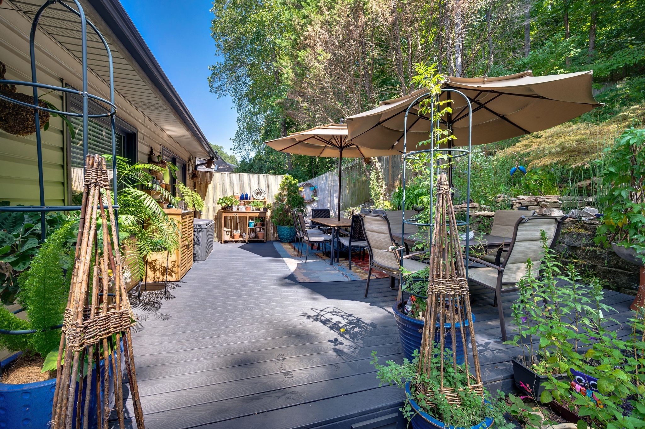 7048 Still Spring Hollow Dr