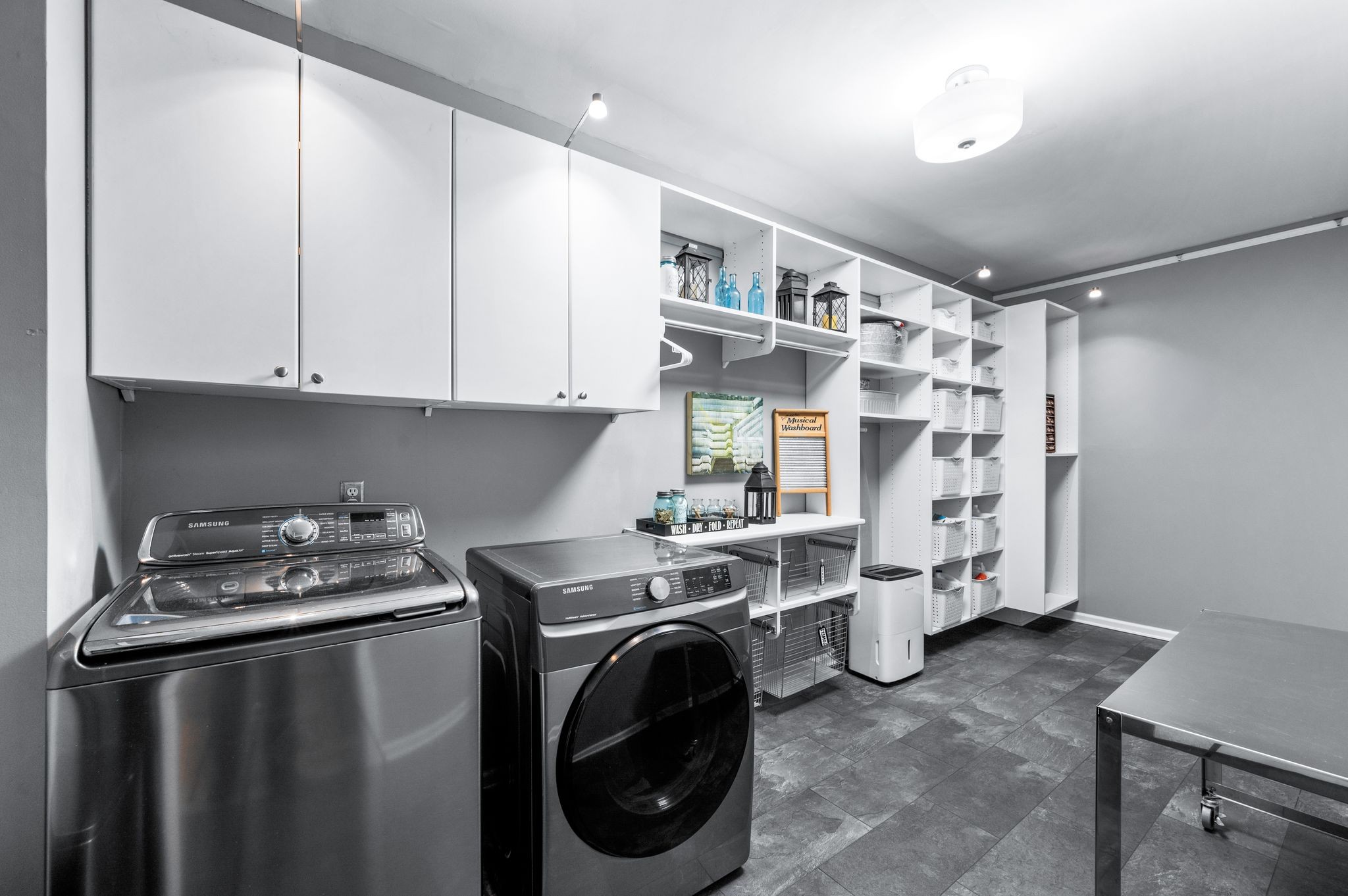 7048 Still Spring Hollow Dr