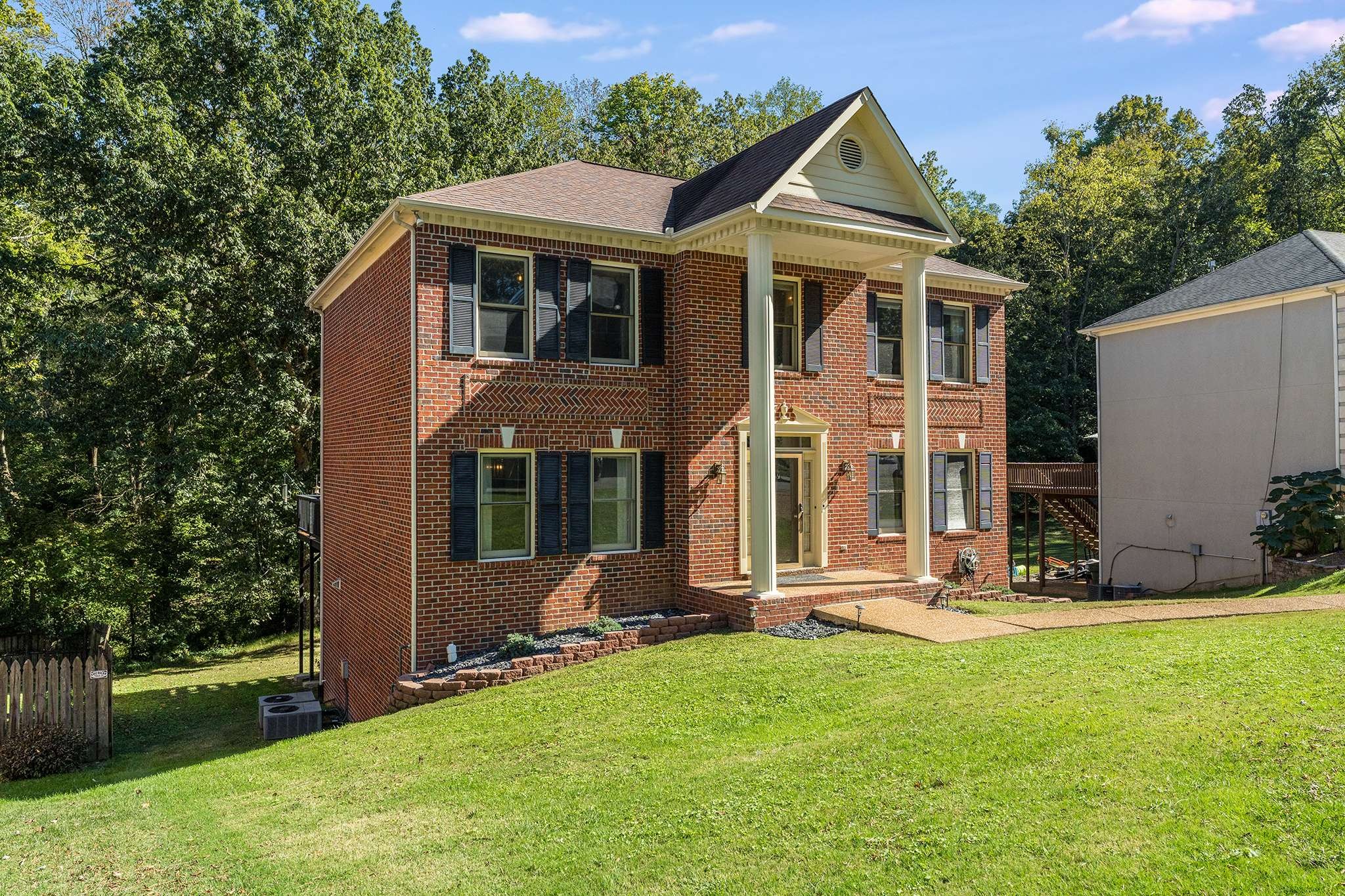 8481 Indian Hills Dr