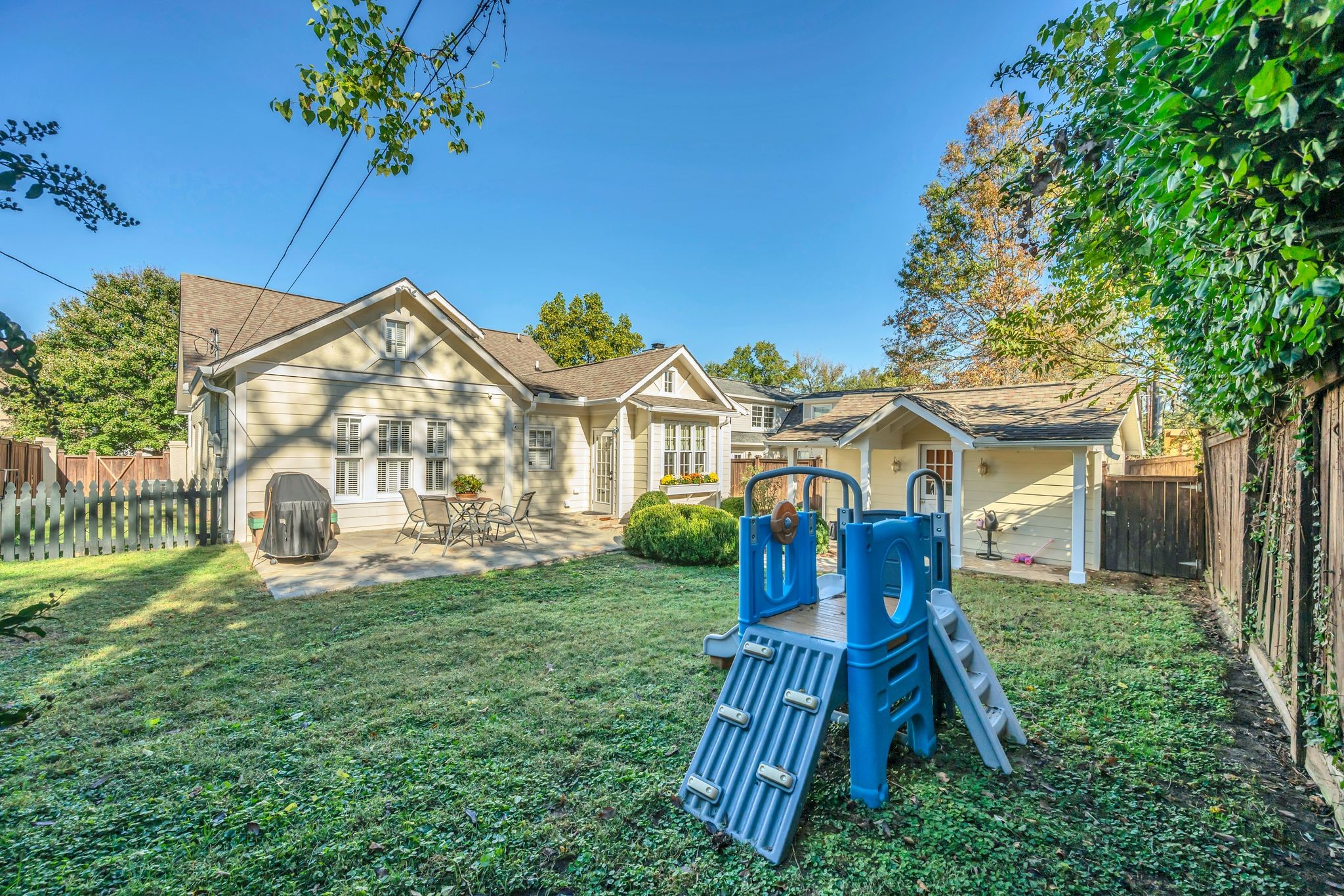 111 Lasalle Ct