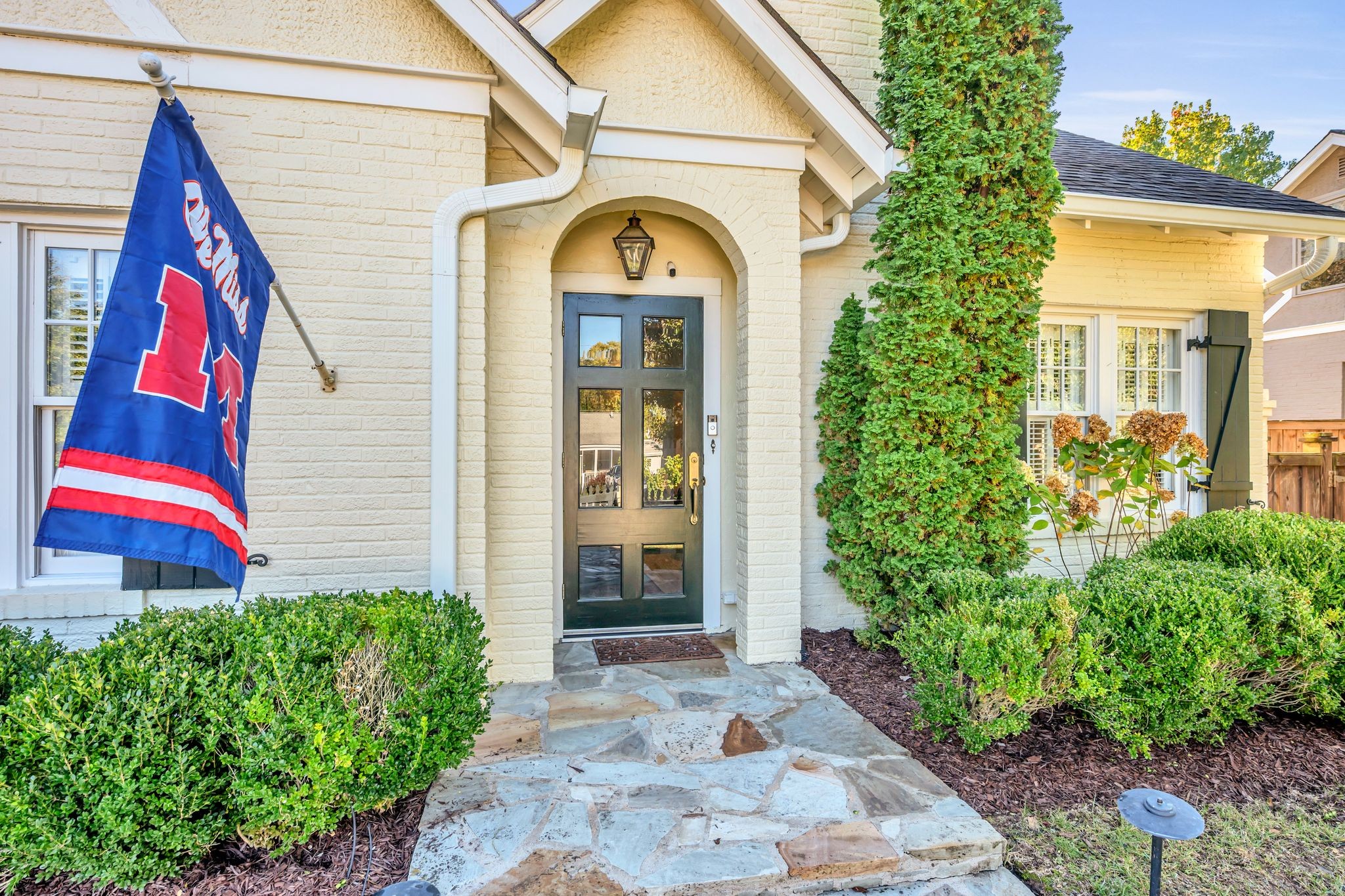 111 Lasalle Ct