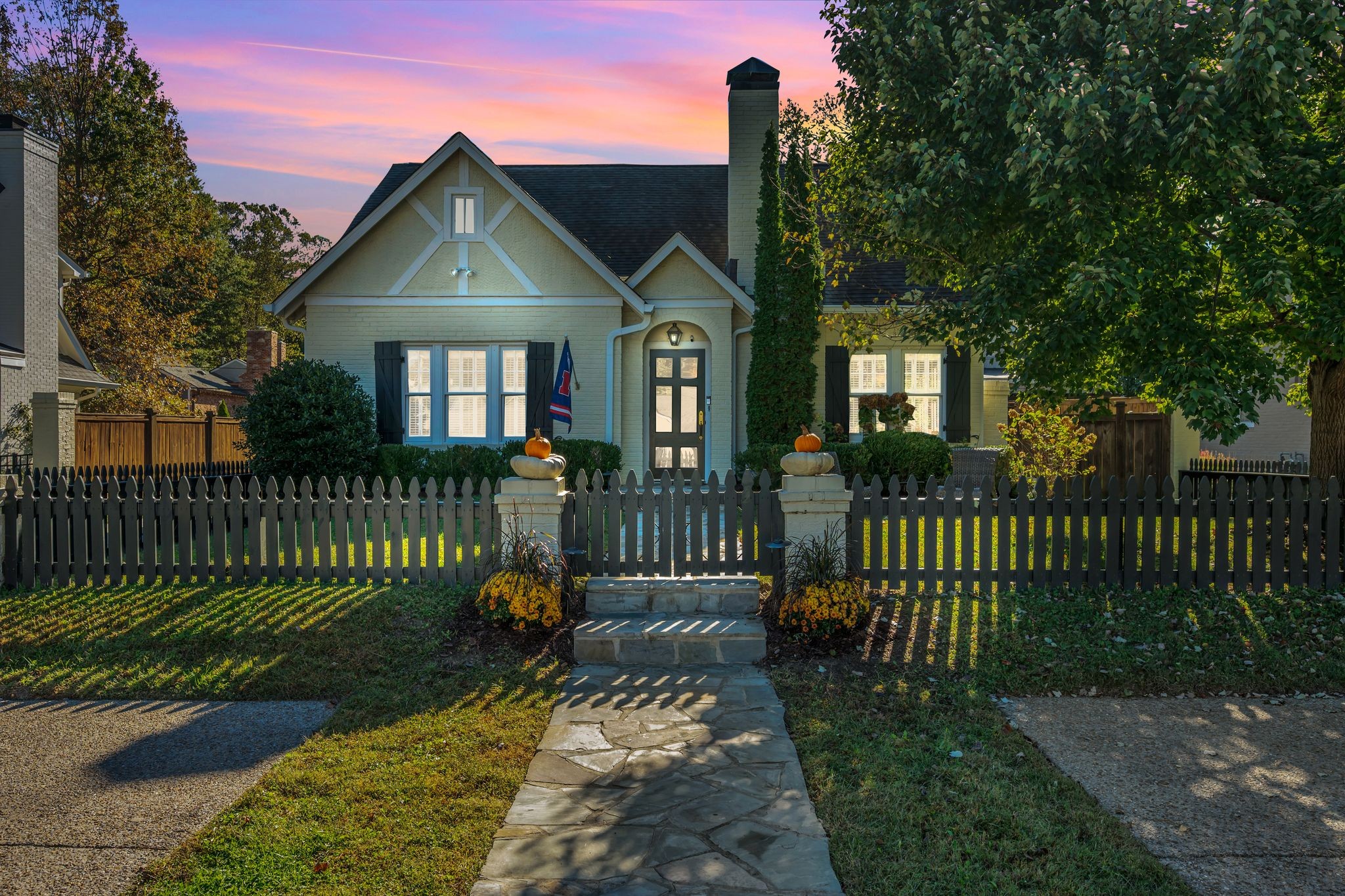 111 Lasalle Ct
