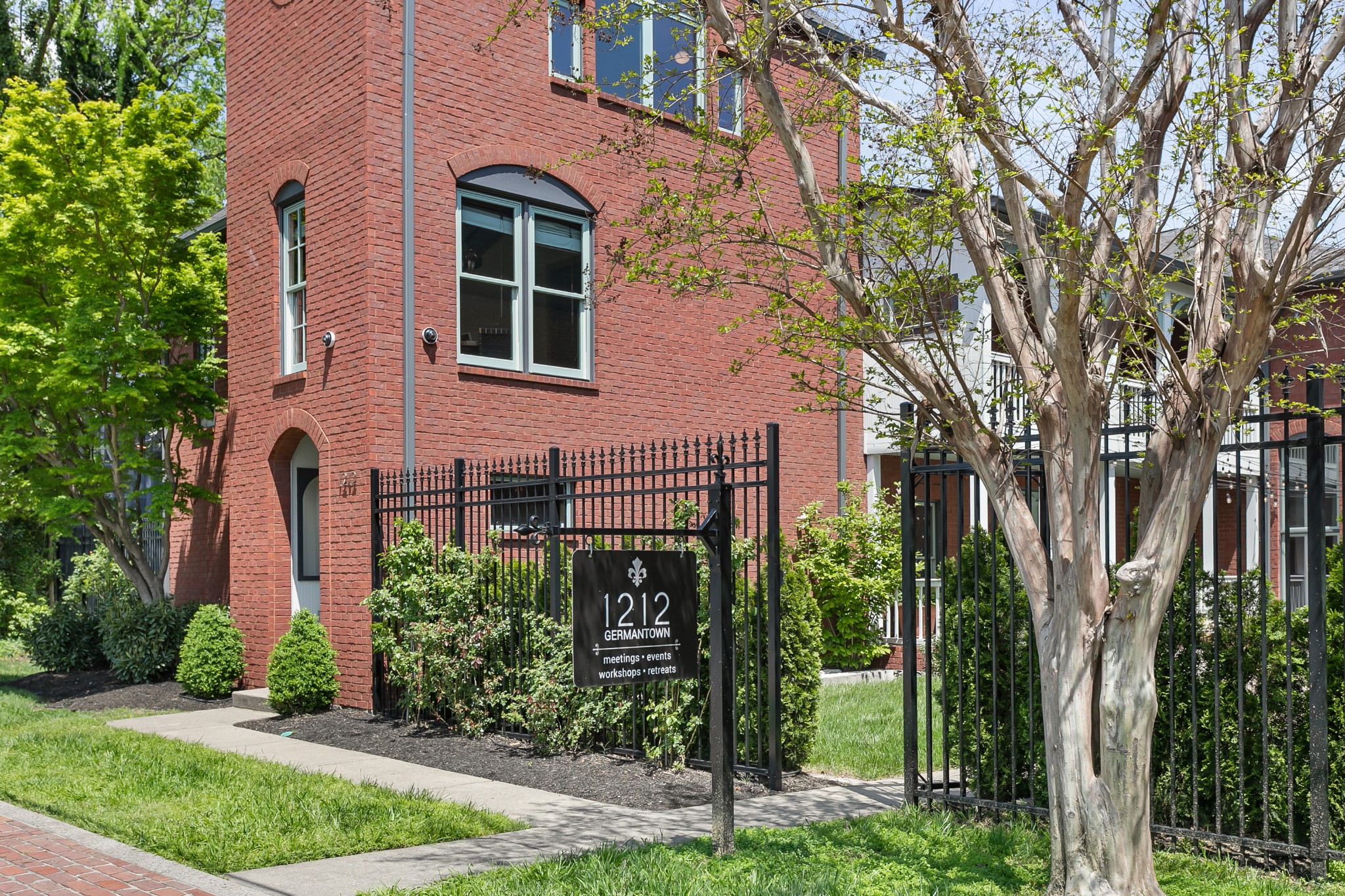 1212 6th Ave, N