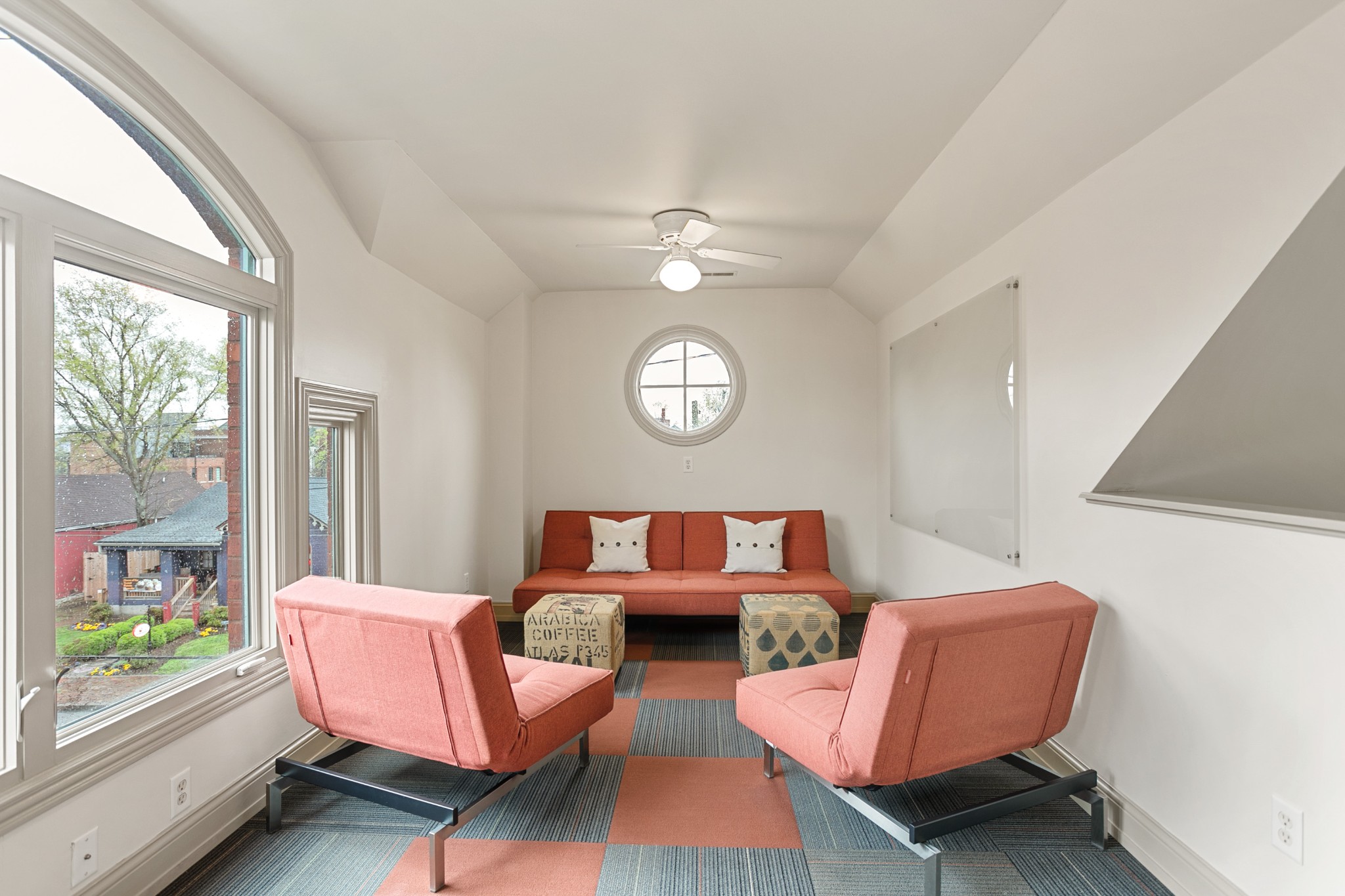 1212 6th Ave, N