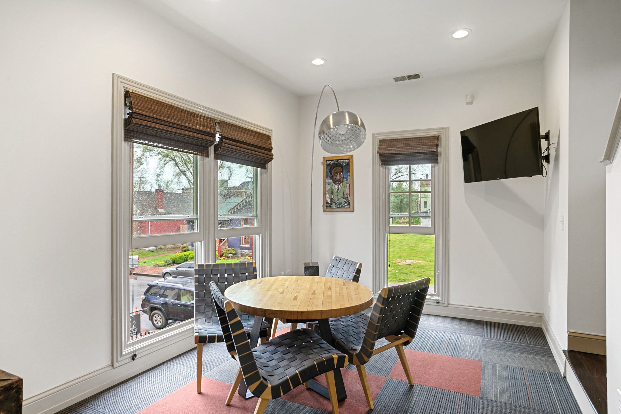 1212 6th Ave, N