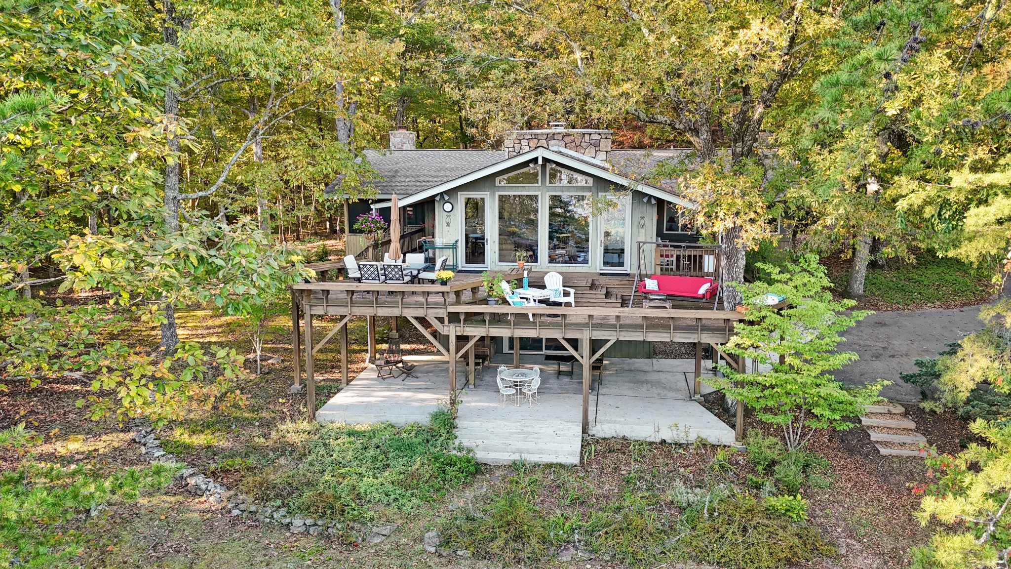 524 Sweetberry Dr