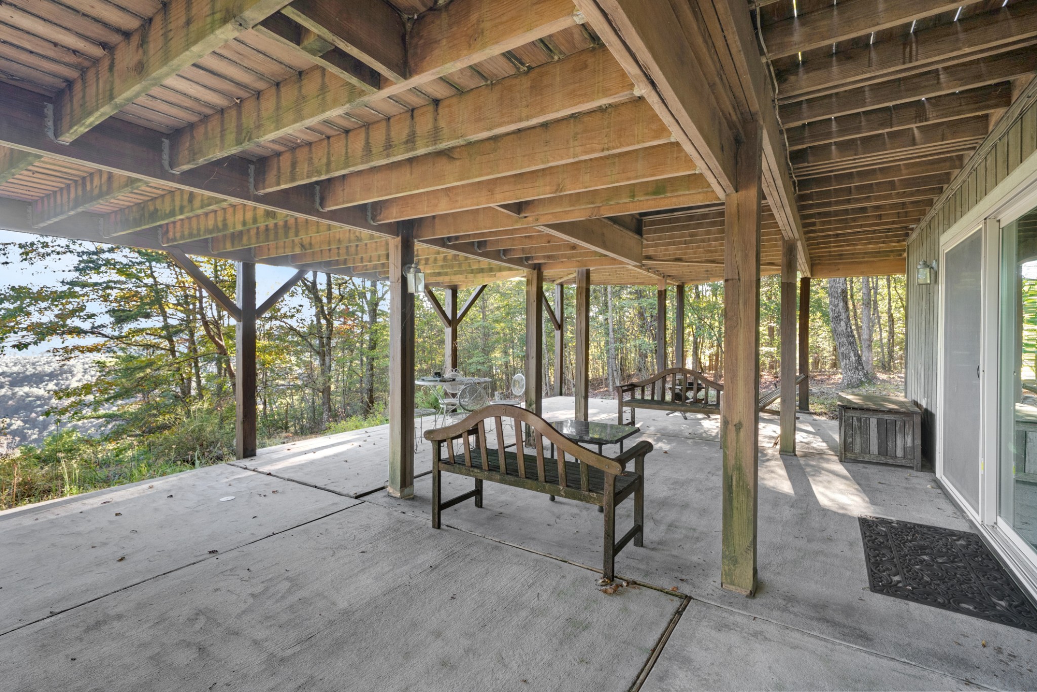 524 Sweetberry Dr