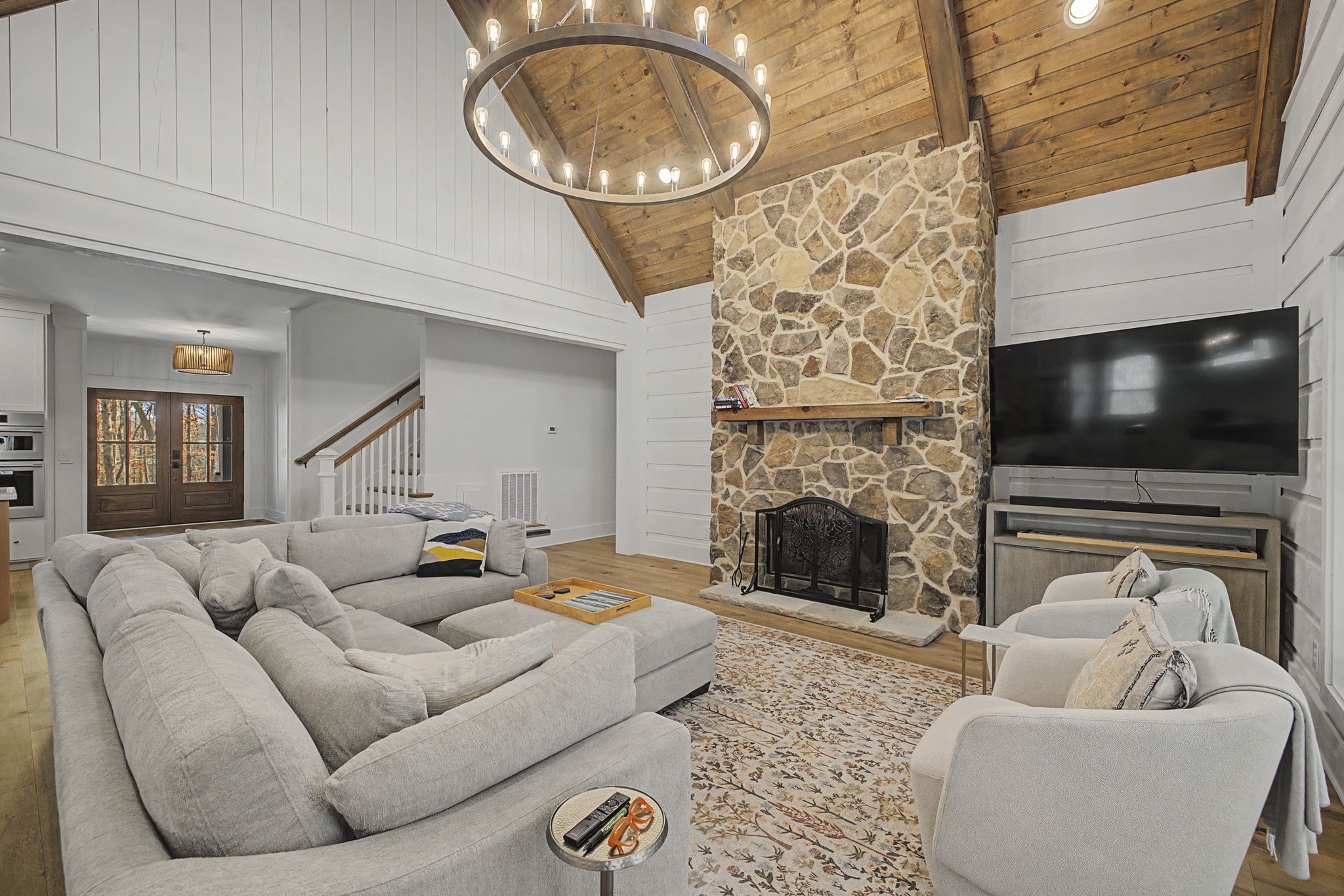 1863 Lake Louisa Loop