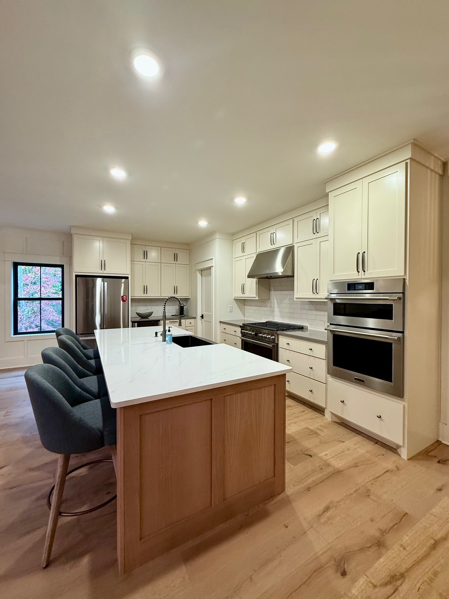 1863 Lake Louisa Loop