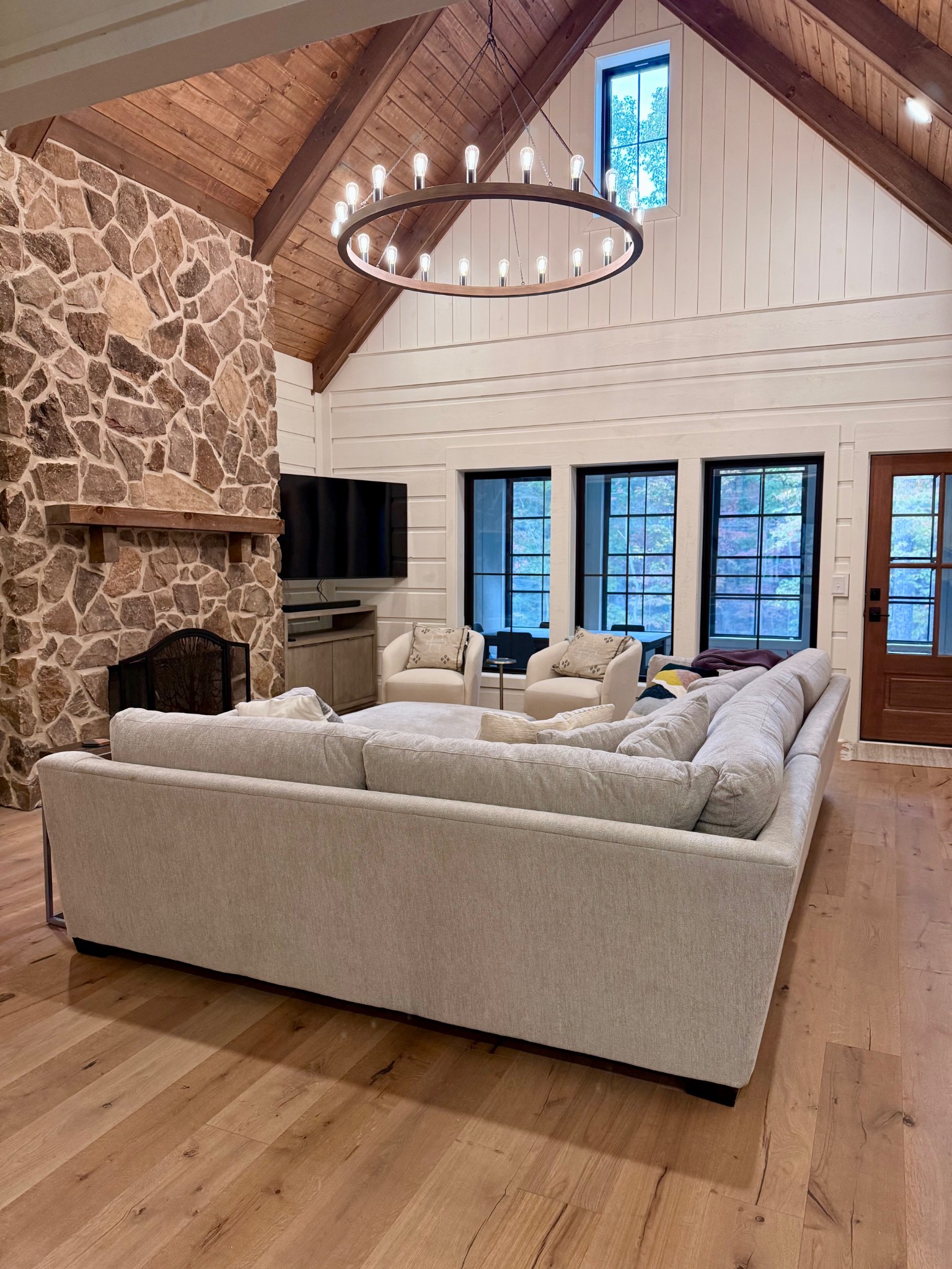 1863 Lake Louisa Loop