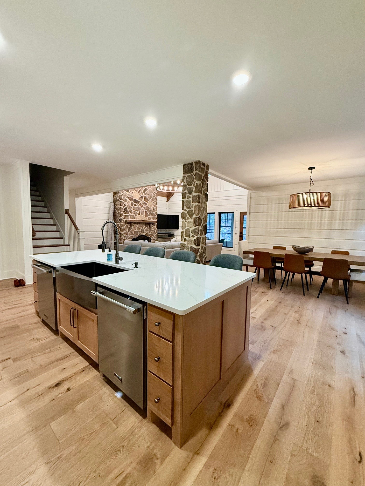 1863 Lake Louisa Loop