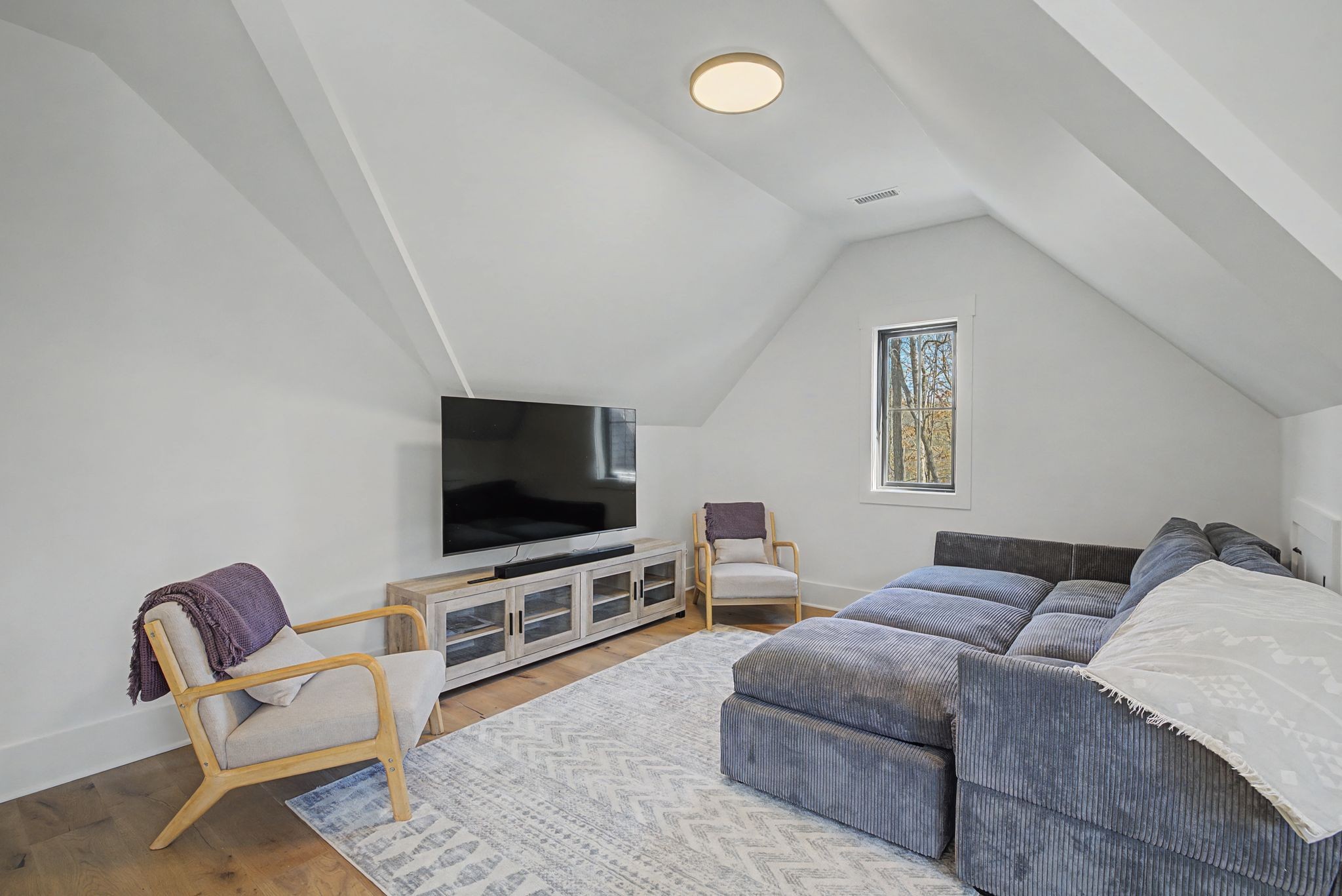 1863 Lake Louisa Loop