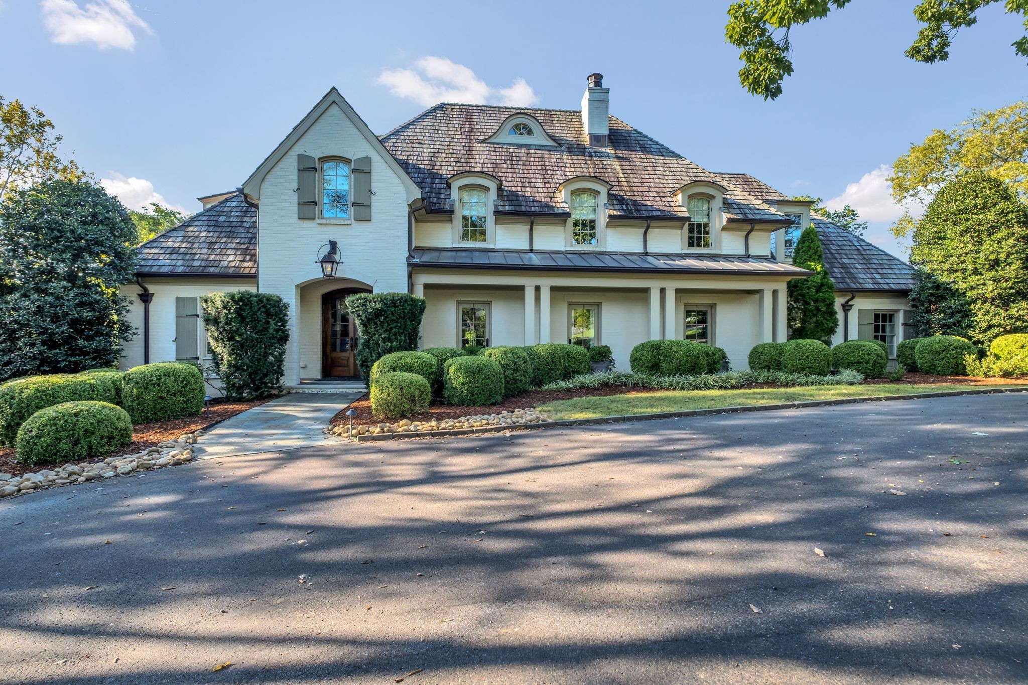 2223 Hemingway Dr