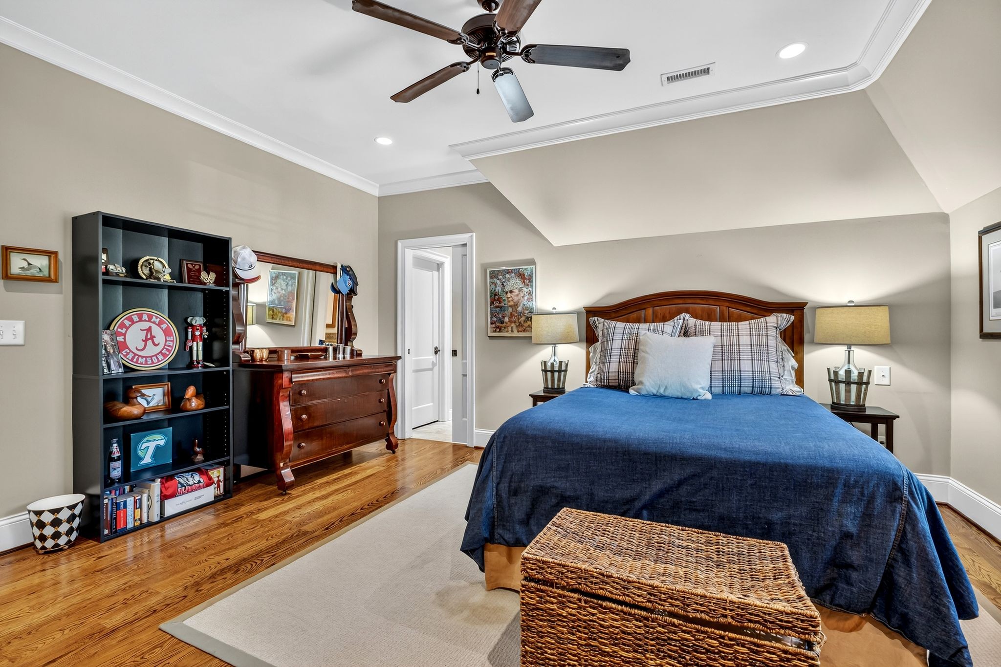 2223 Hemingway Dr