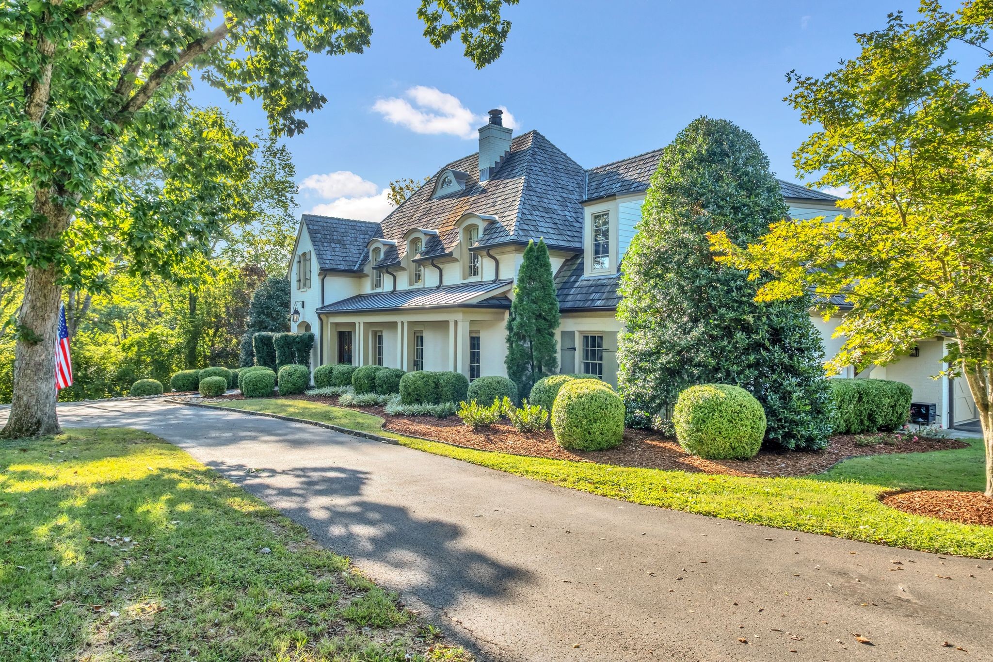 2223 Hemingway Dr
