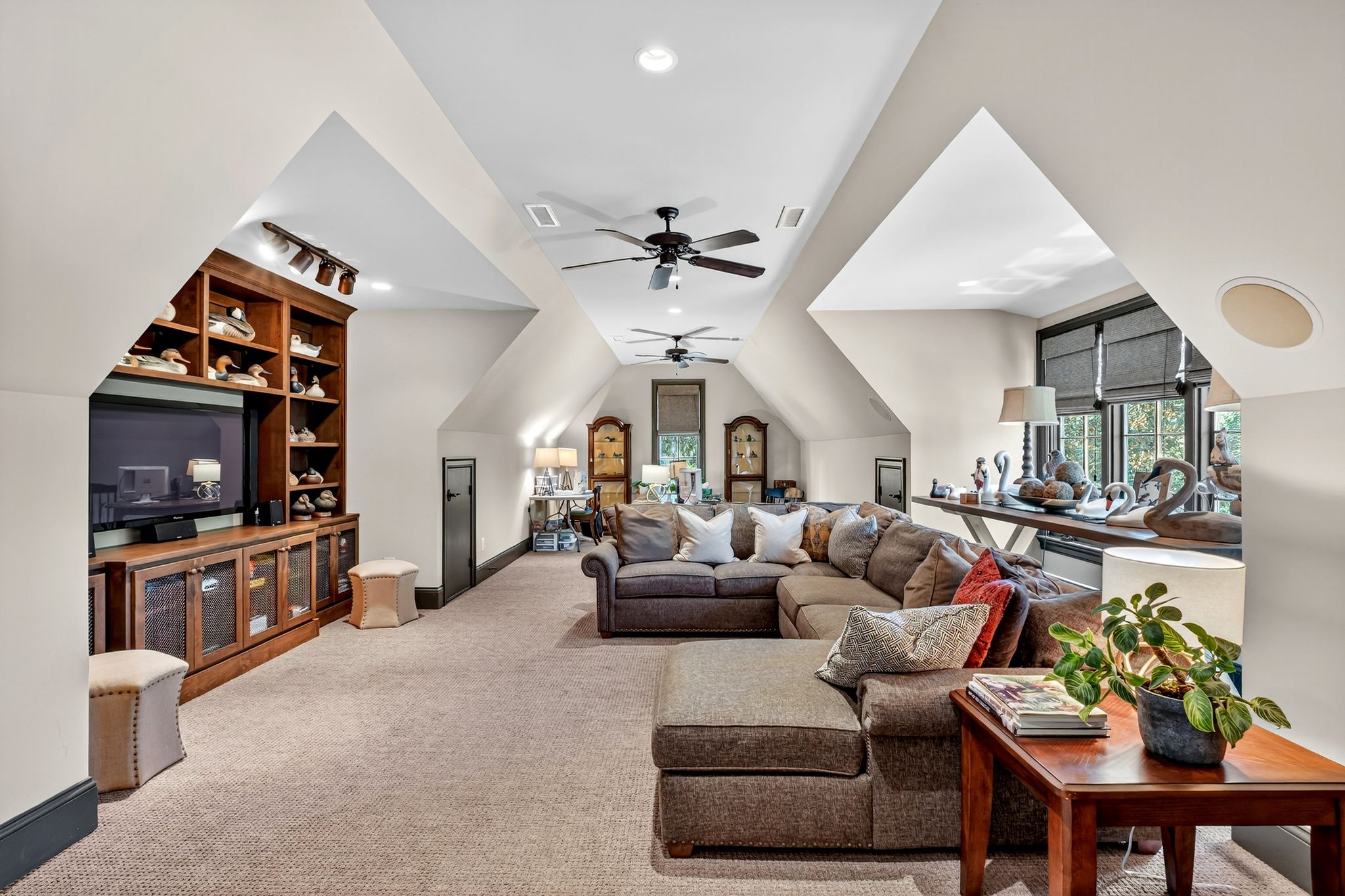 2223 Hemingway Dr