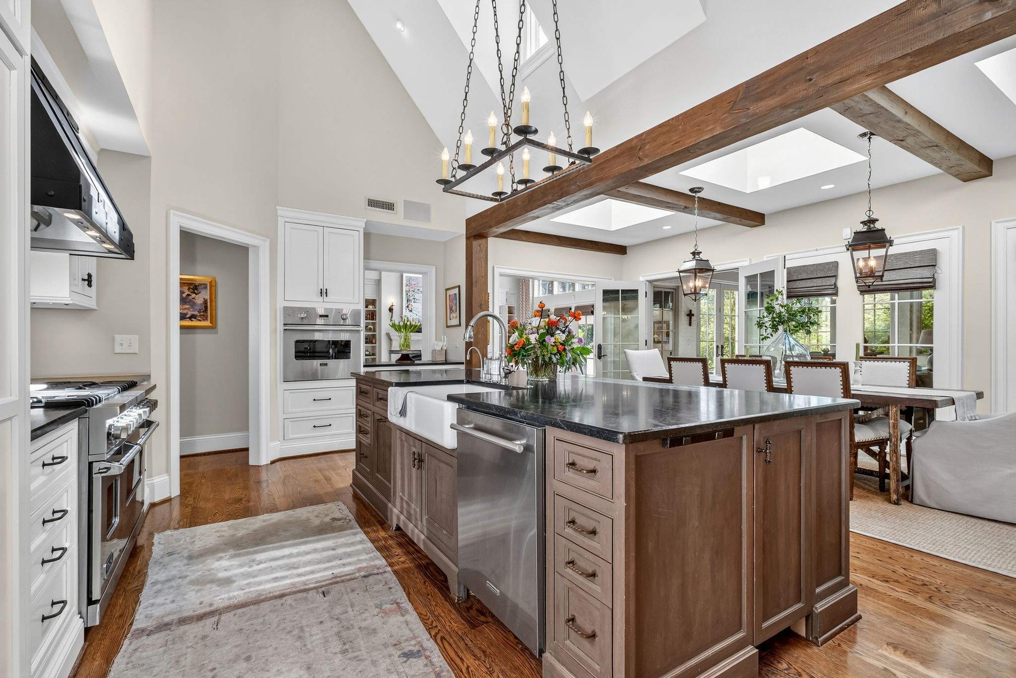 2223 Hemingway Dr