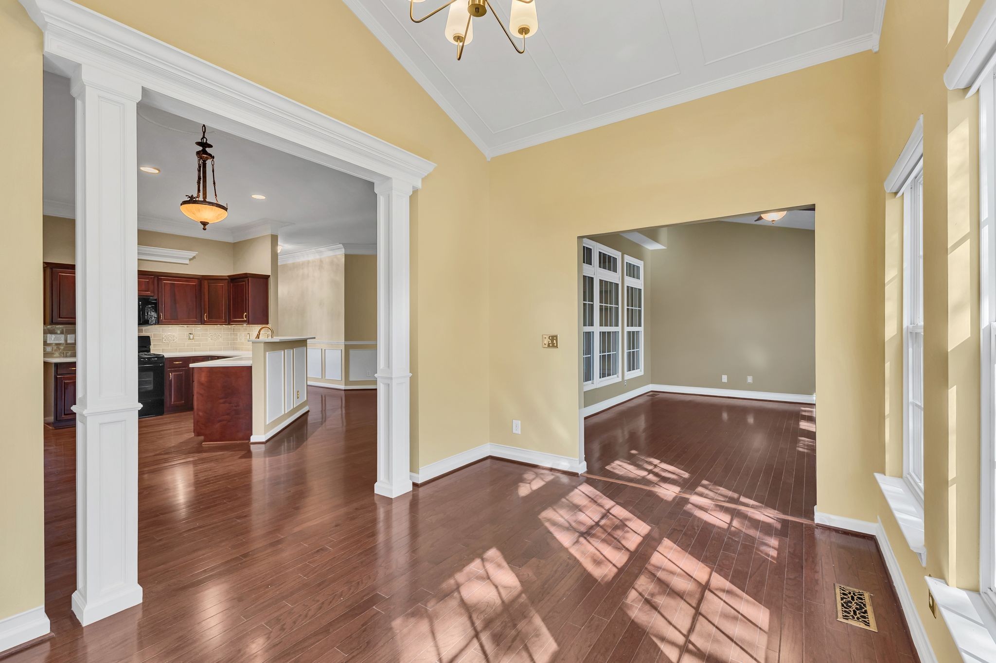 1112 Wildwind Ct