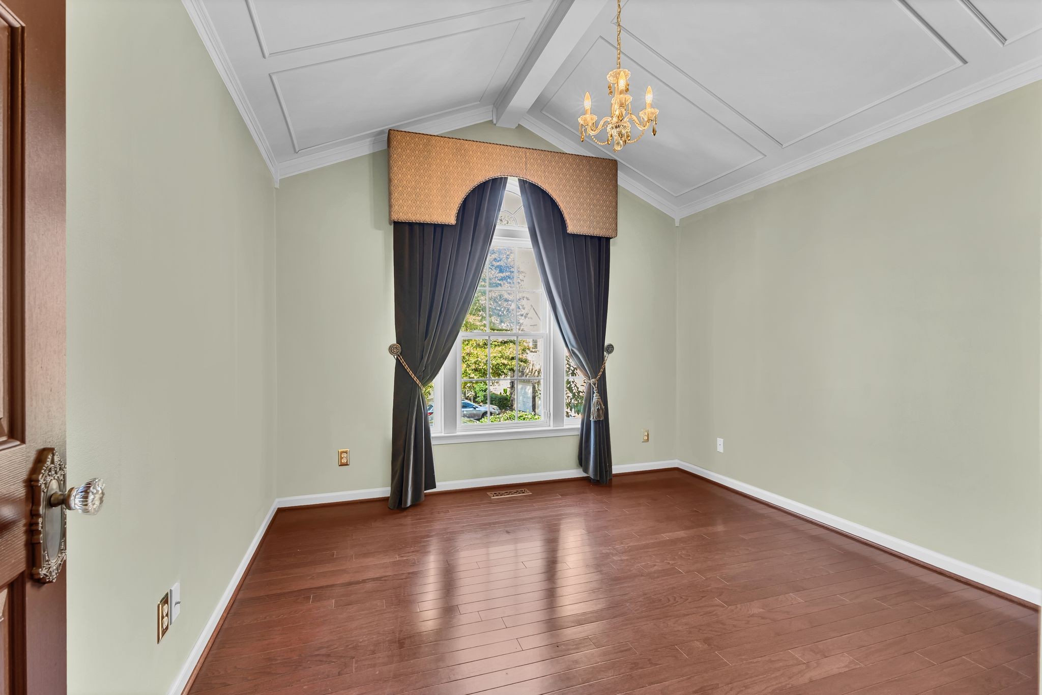 1112 Wildwind Ct