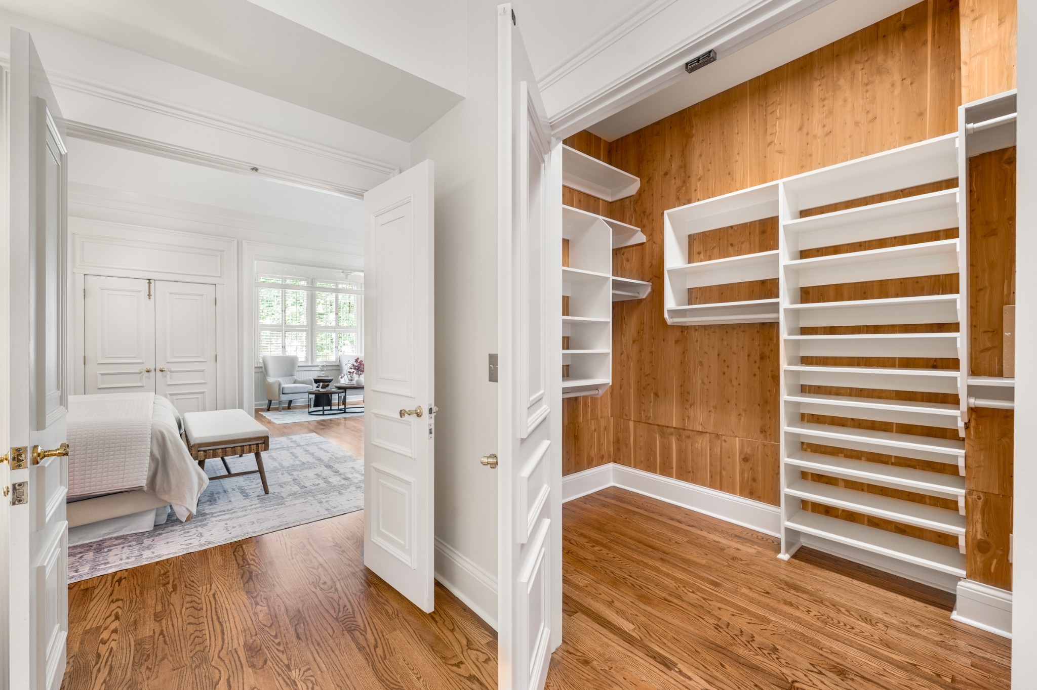 303 Saint James Park