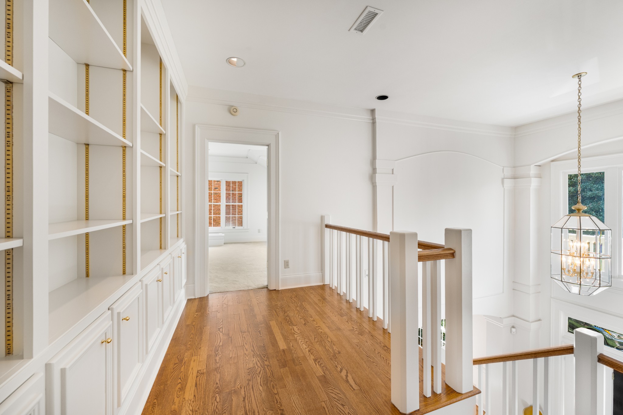 303 Saint James Park