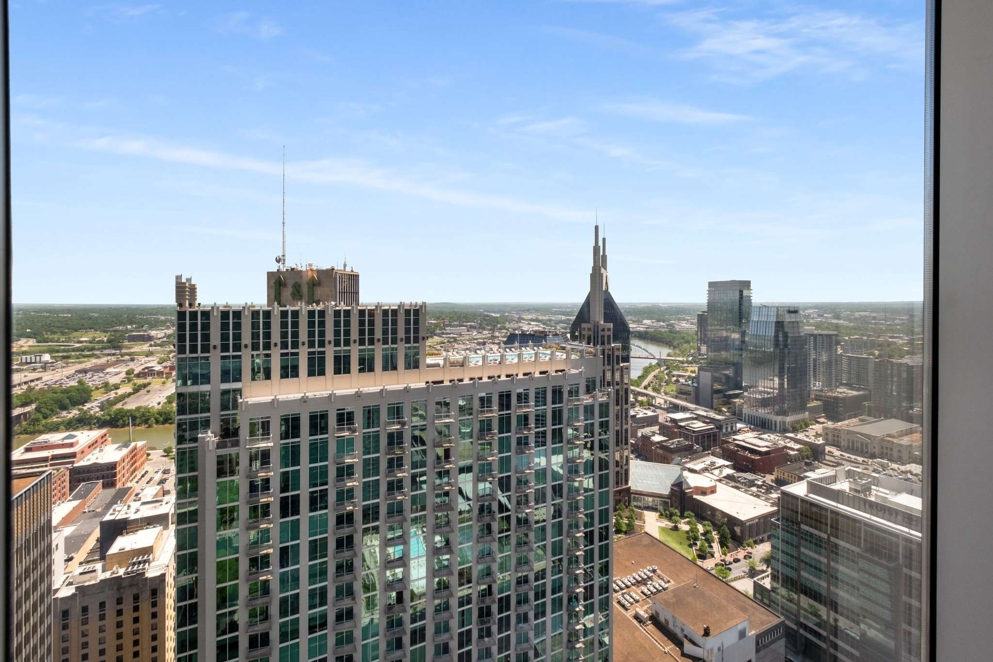 515 Church Street Unit: 3404