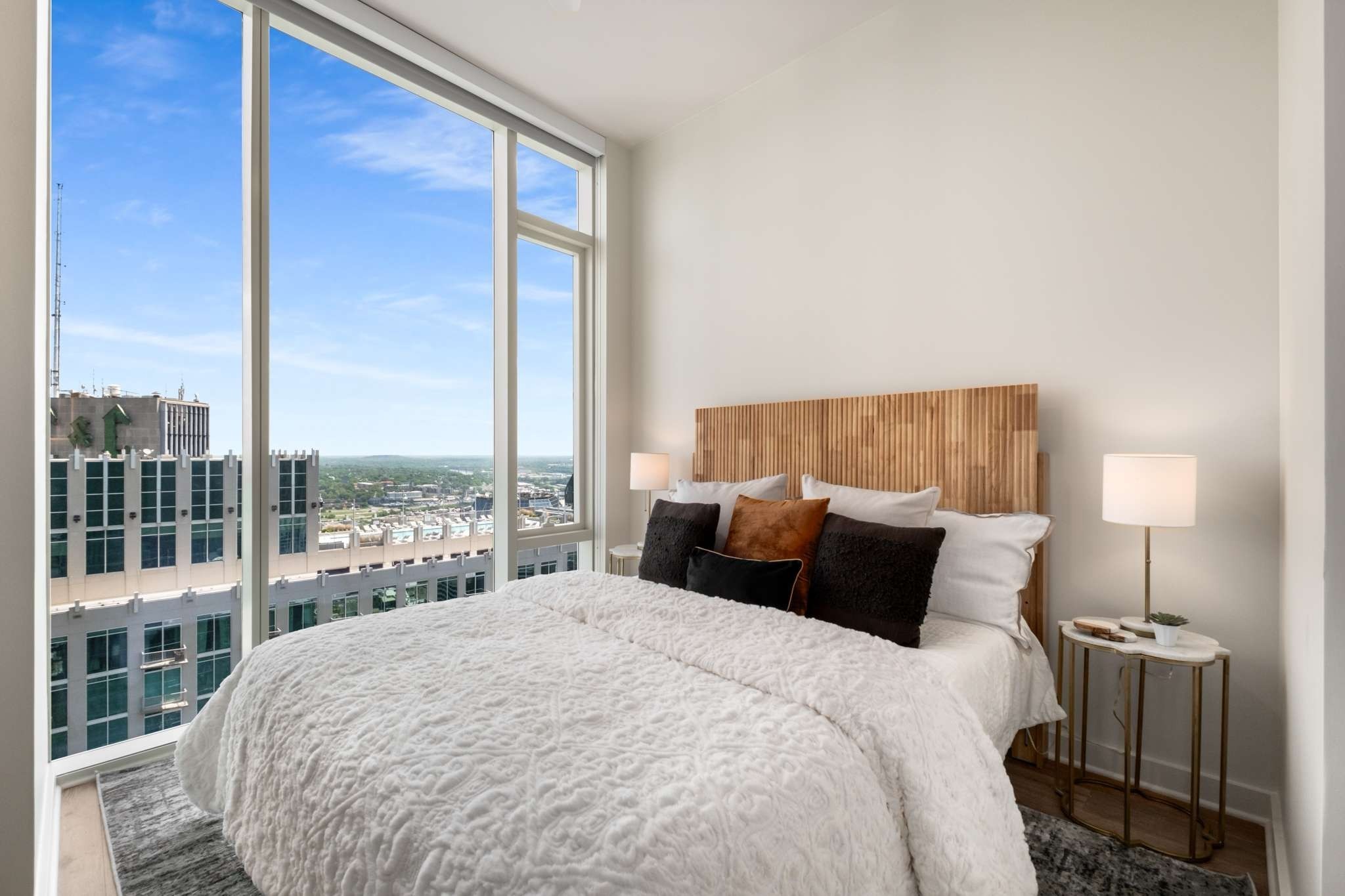 515 Church Street Unit: 3404