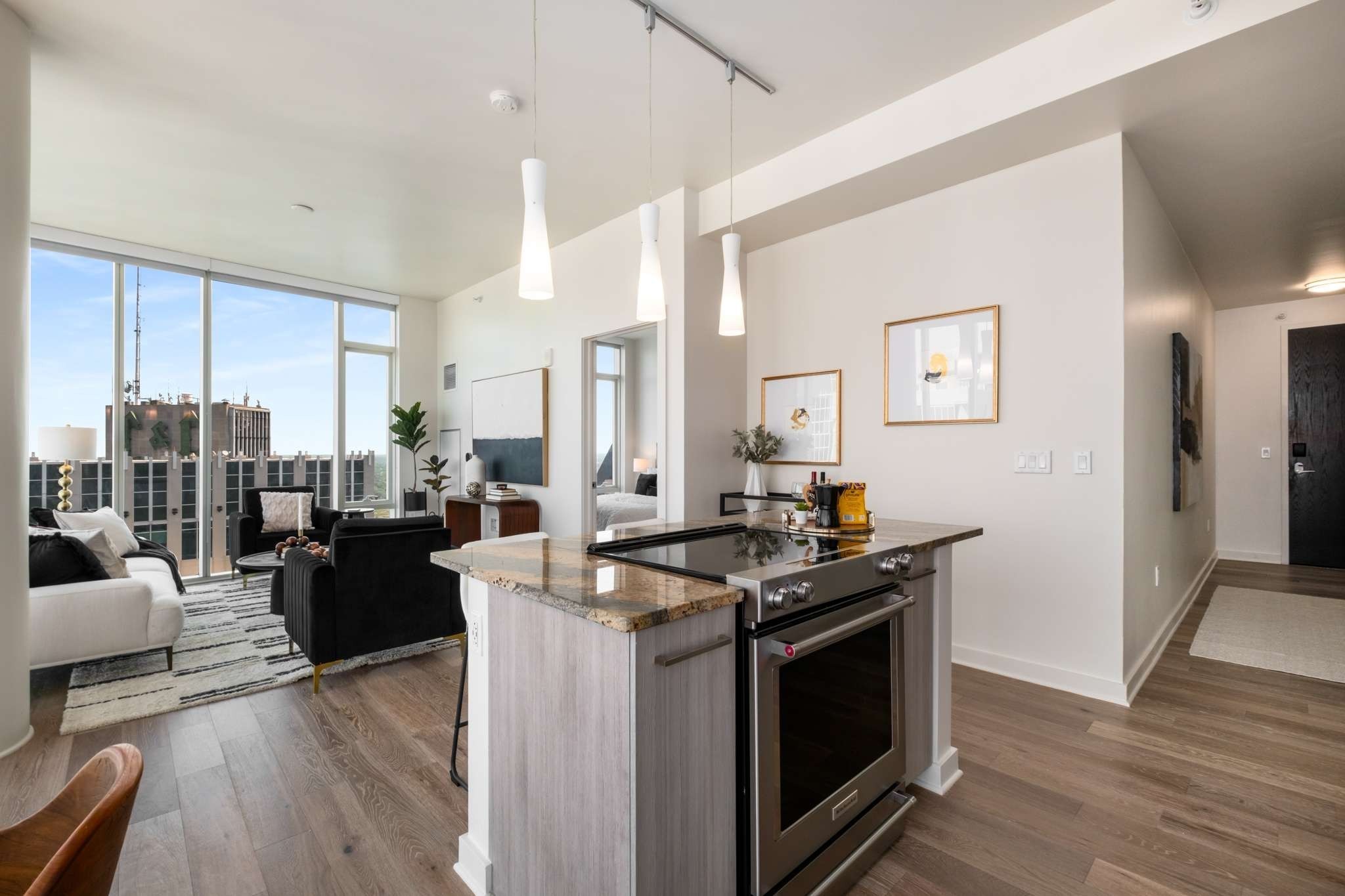 515 Church Street Unit: 3404