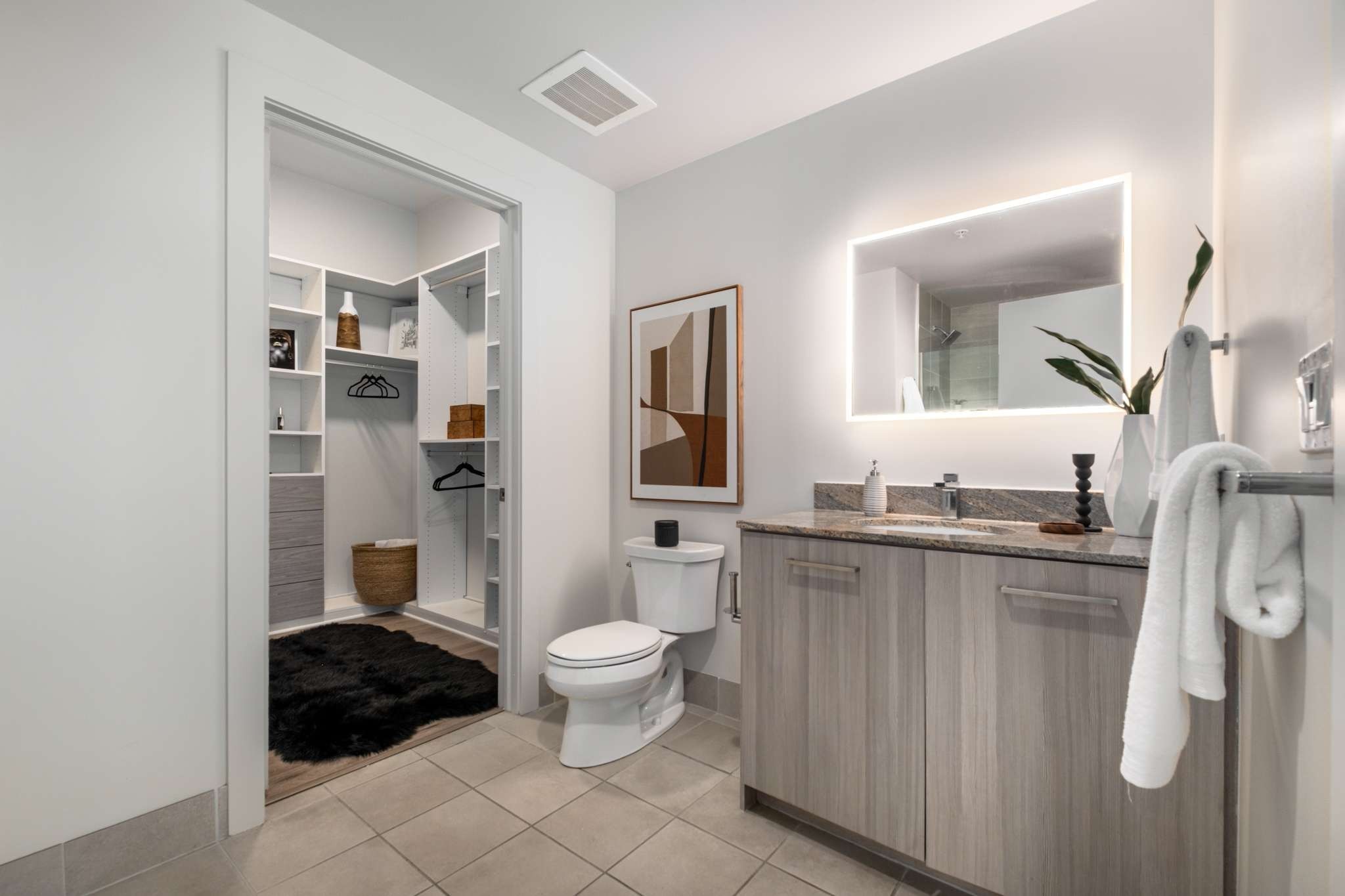 515 Church Street Unit: 3404