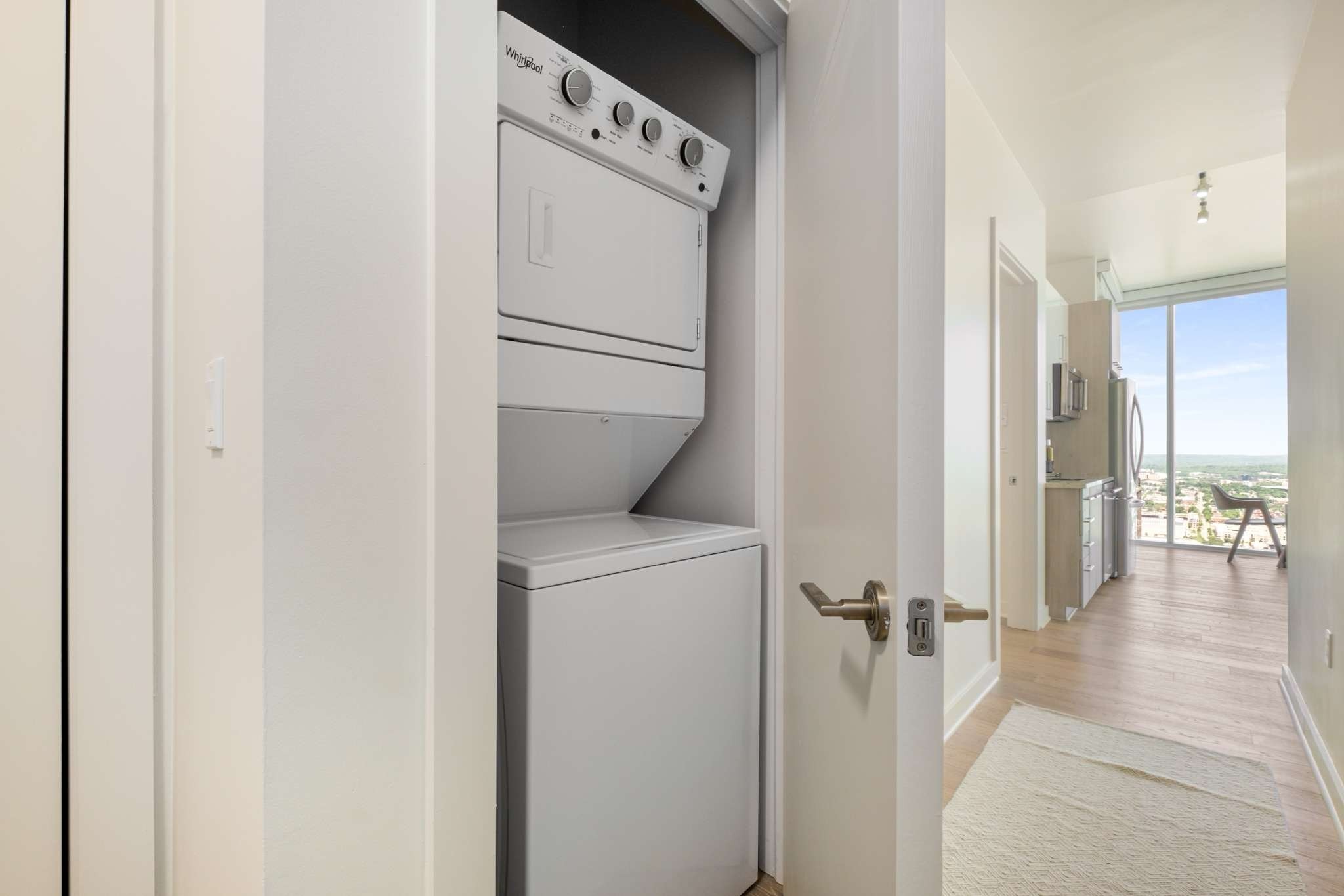 515 Church Street Unit: 3404