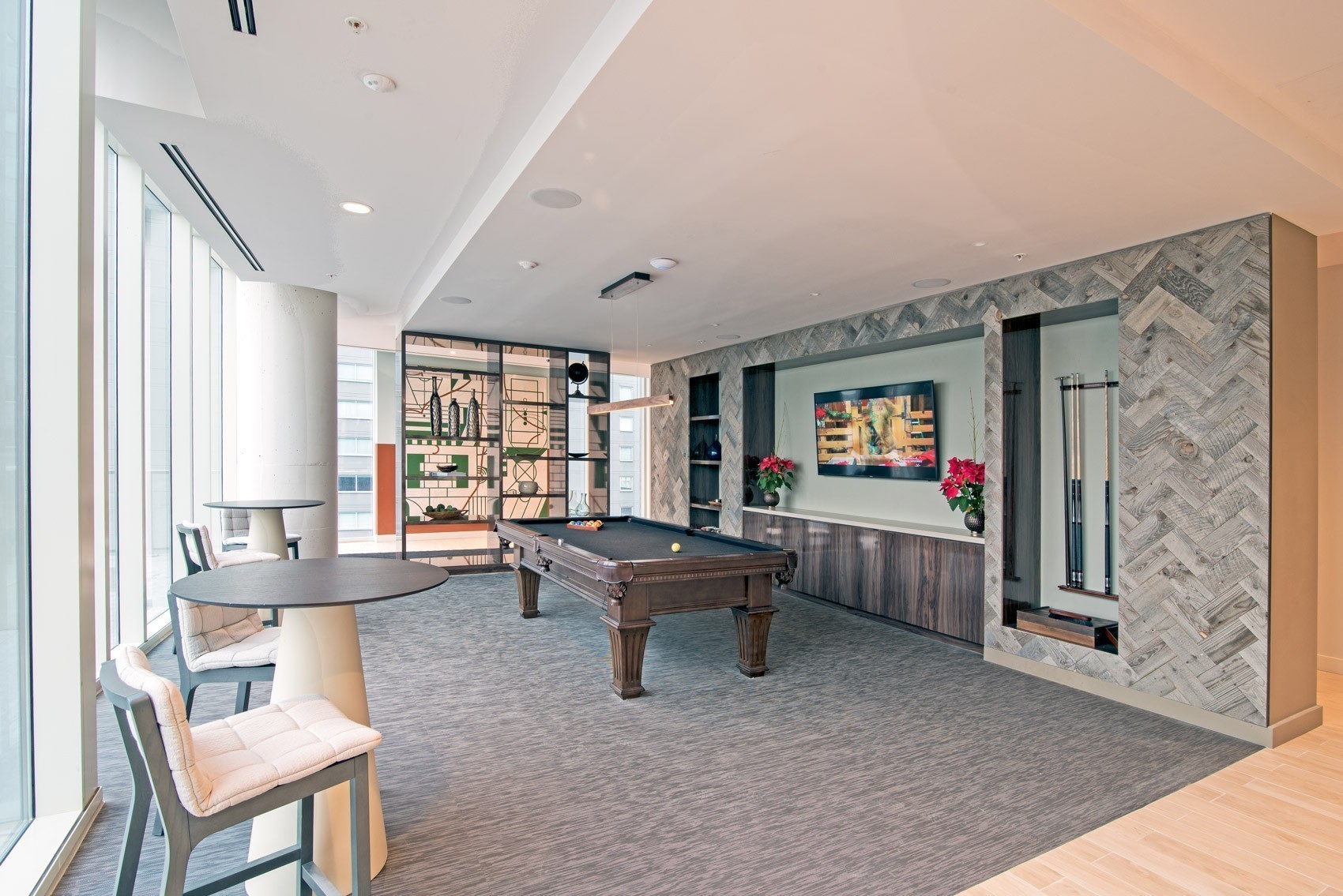 515 Church Street Unit: 3404