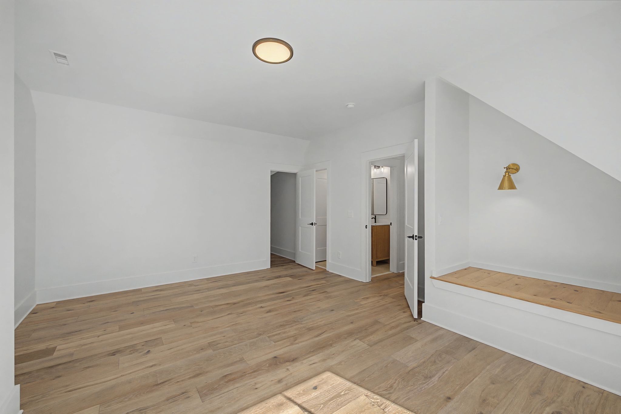 1651 Lake Louisa Loop