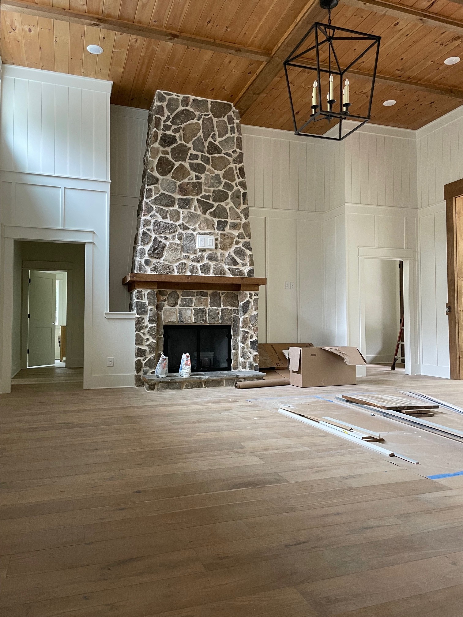 1651 Lake Louisa Loop
