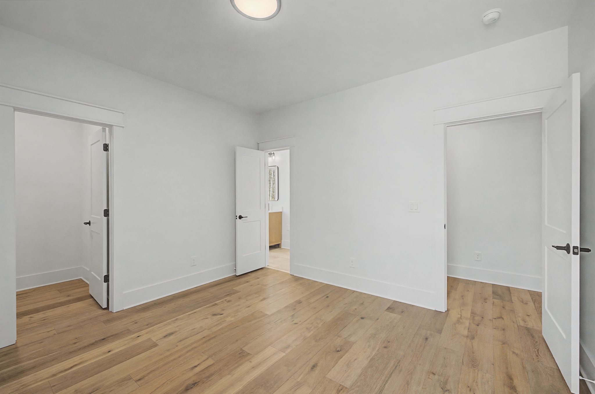 1651 Lake Louisa Loop