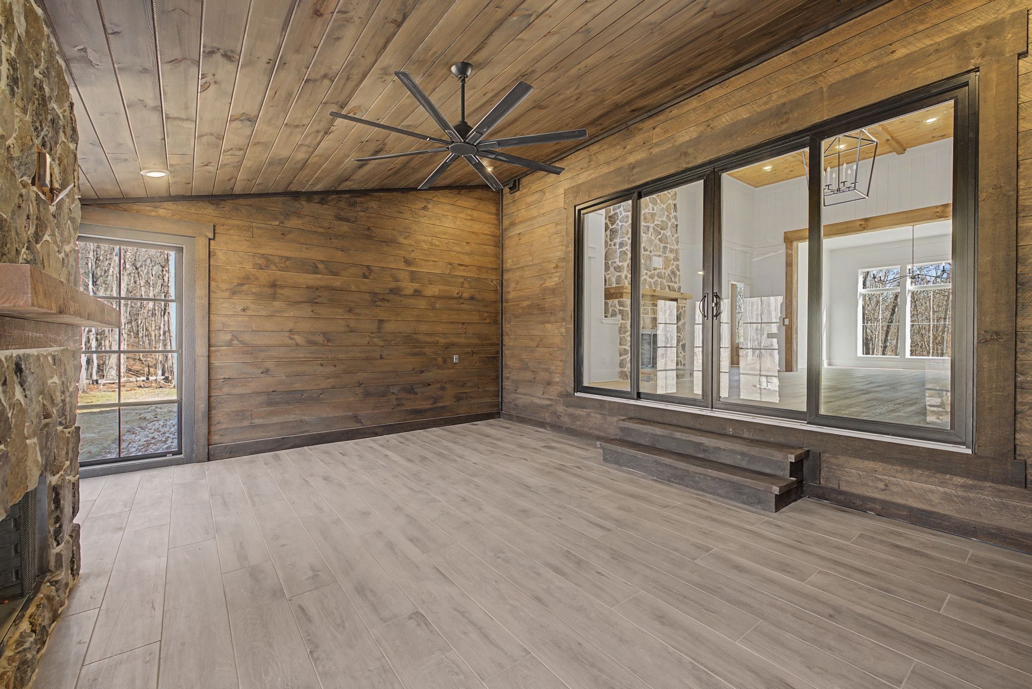 1651 Lake Louisa Loop