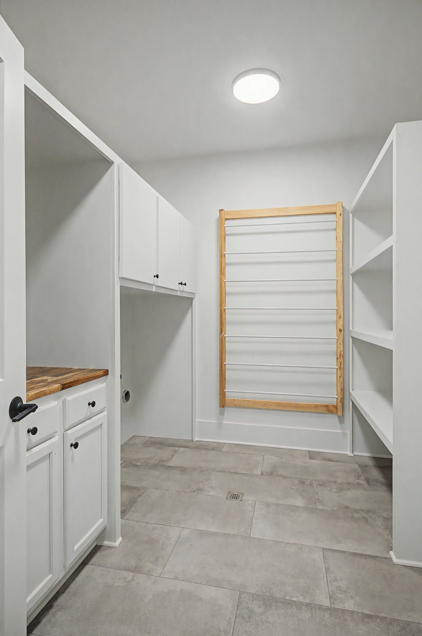 1651 Lake Louisa Loop