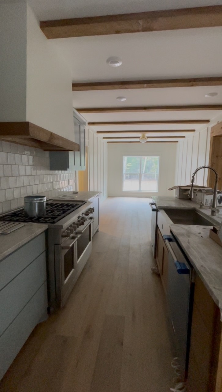 1651 Lake Louisa Loop