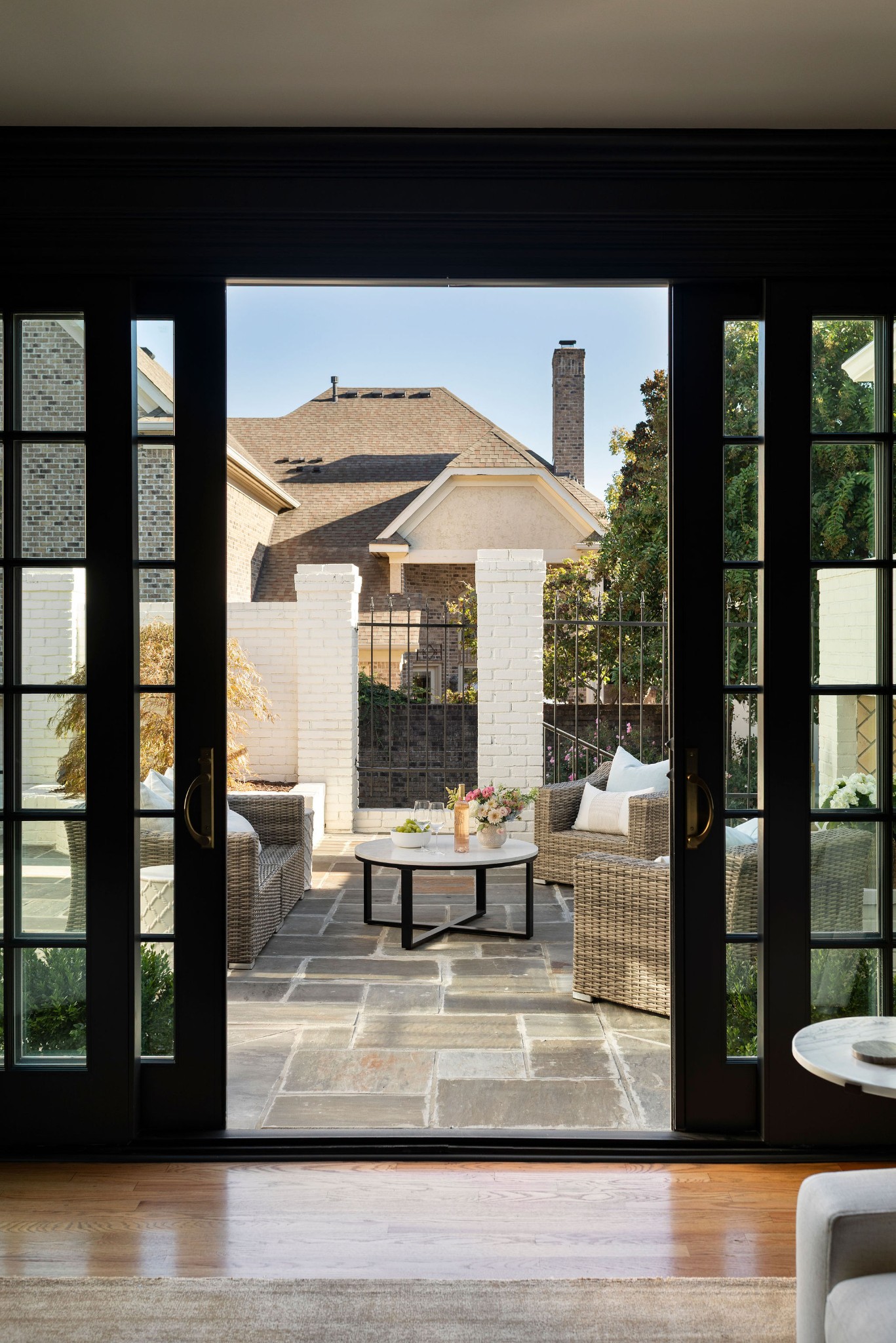 407 Hyde Park