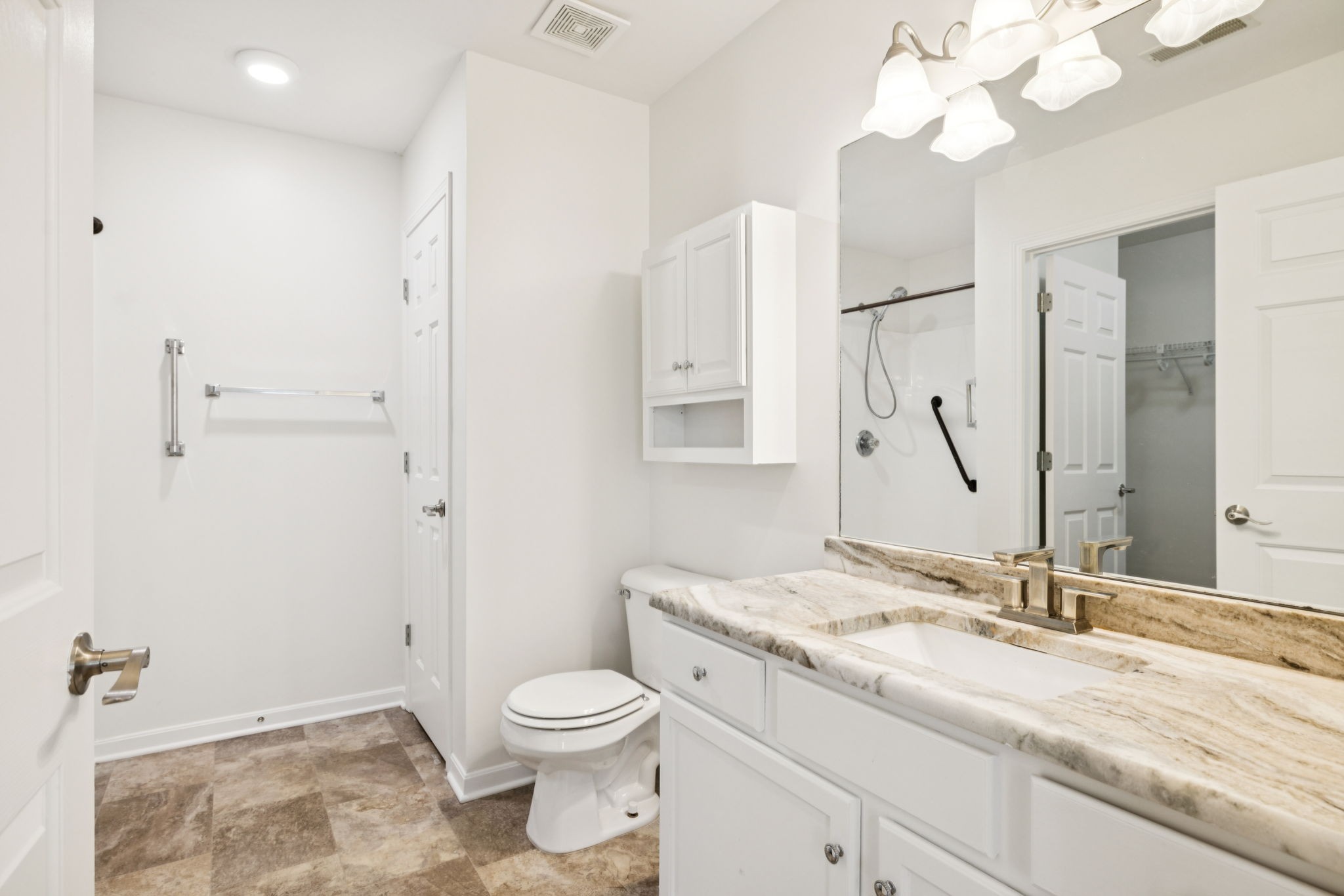 93 Alton Park Ln Unit: 93