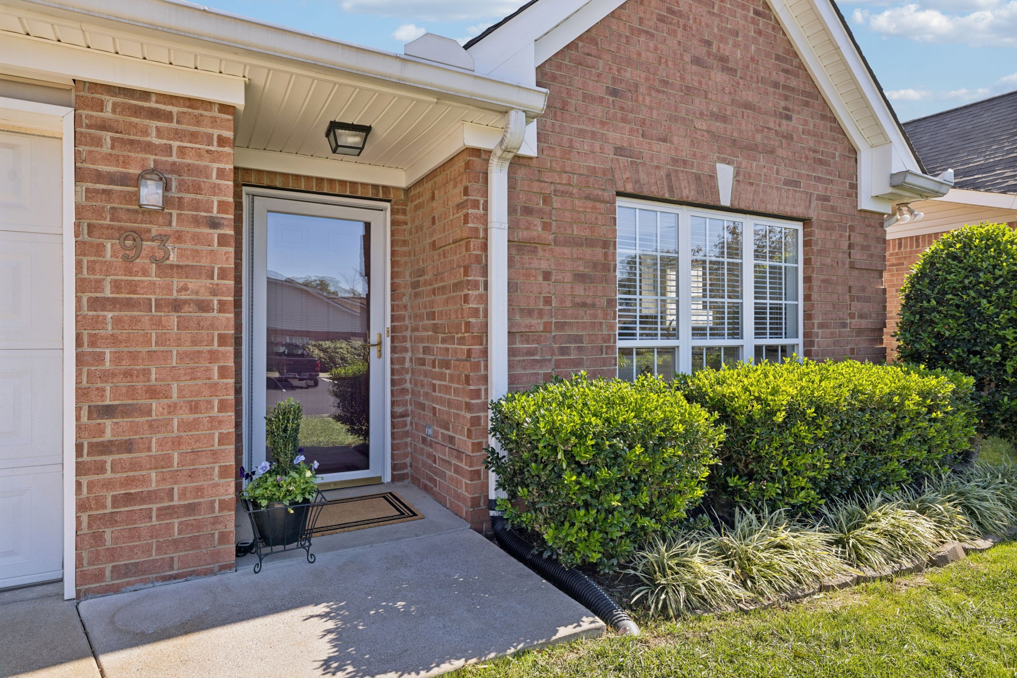 93 Alton Park Ln Unit: 93