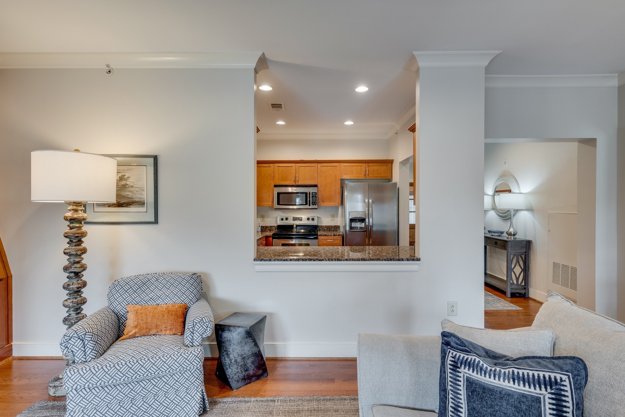 3127 Long Blvd Unit: 201
