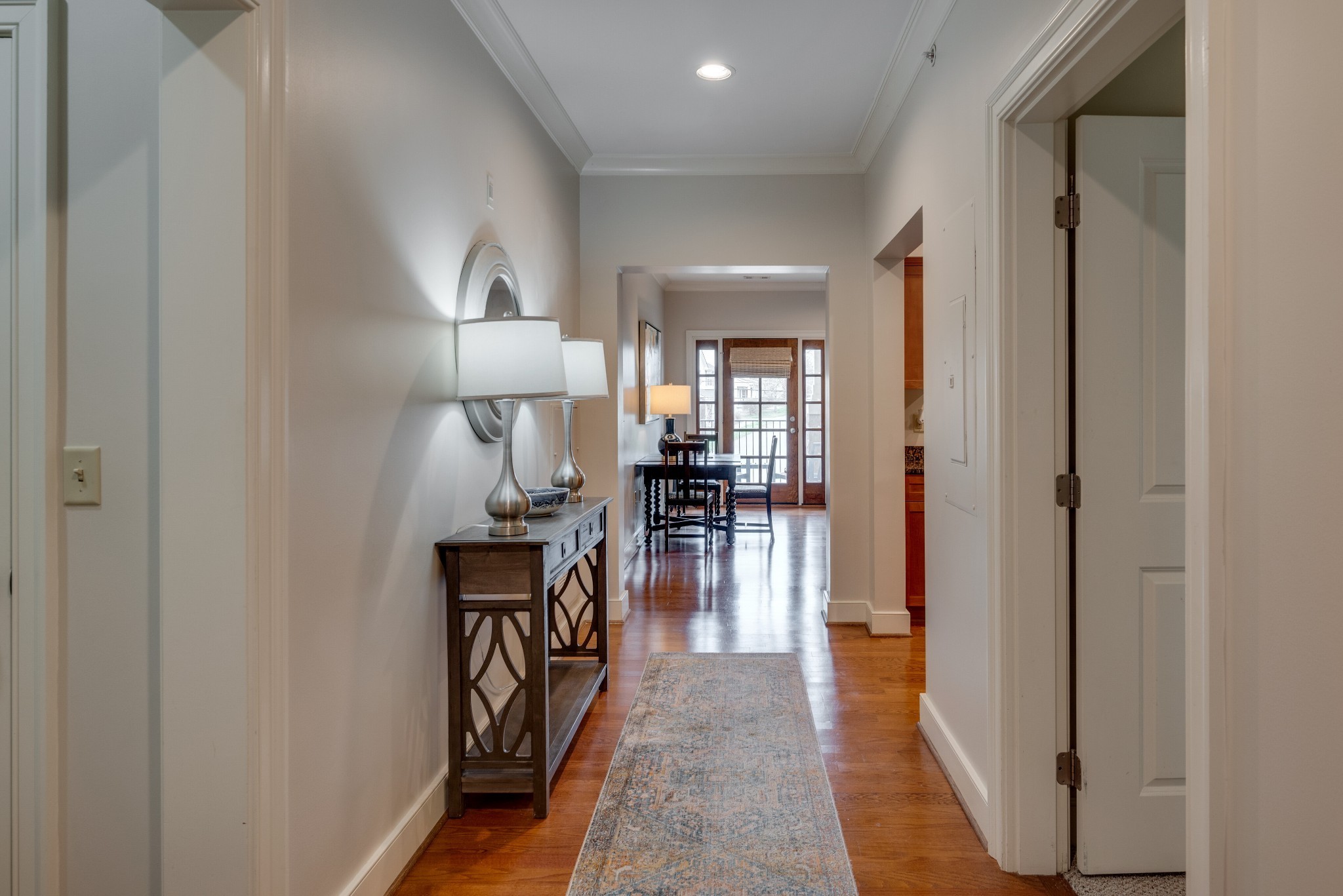 3127 Long Blvd Unit: 201