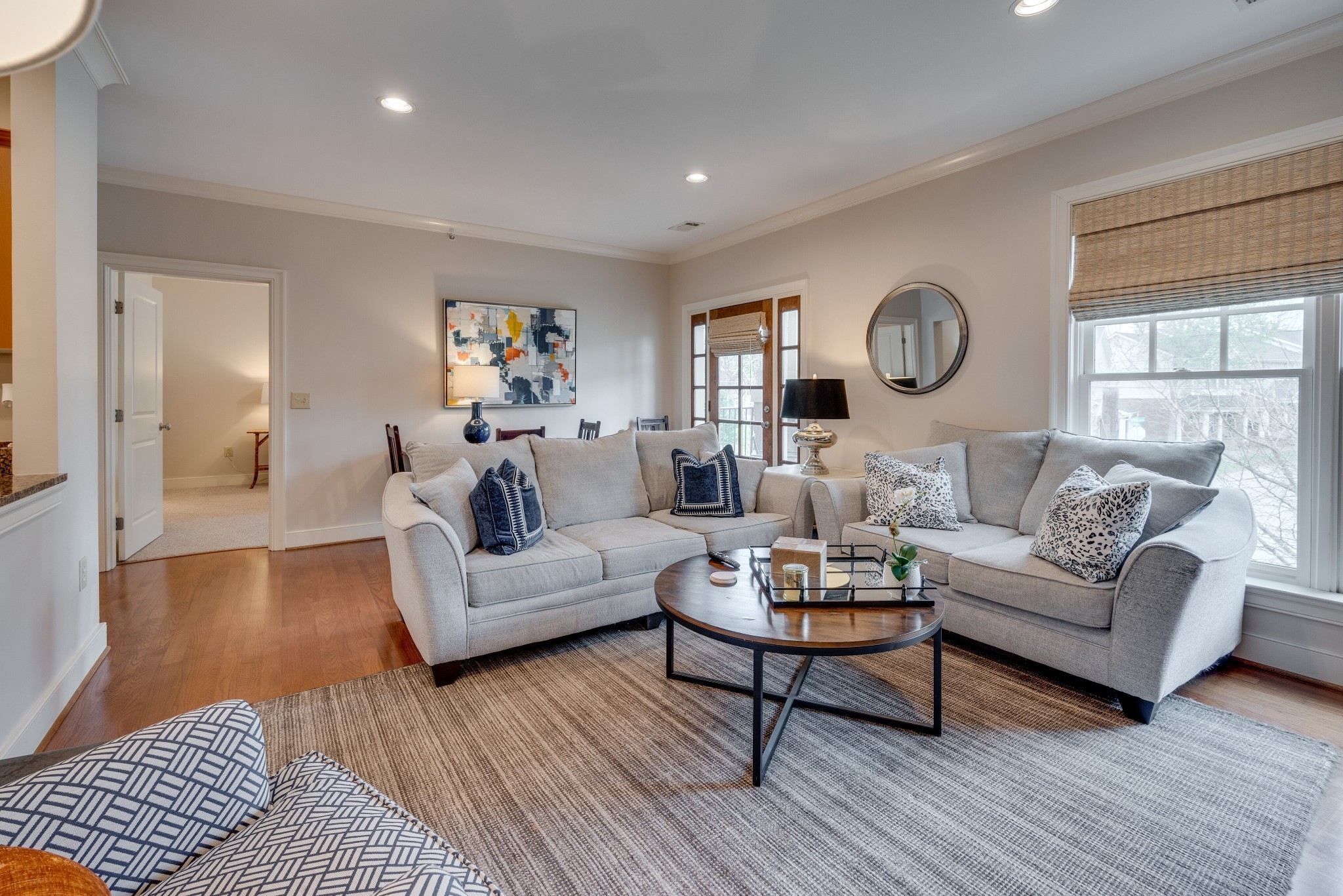 3127 Long Blvd Unit: 201