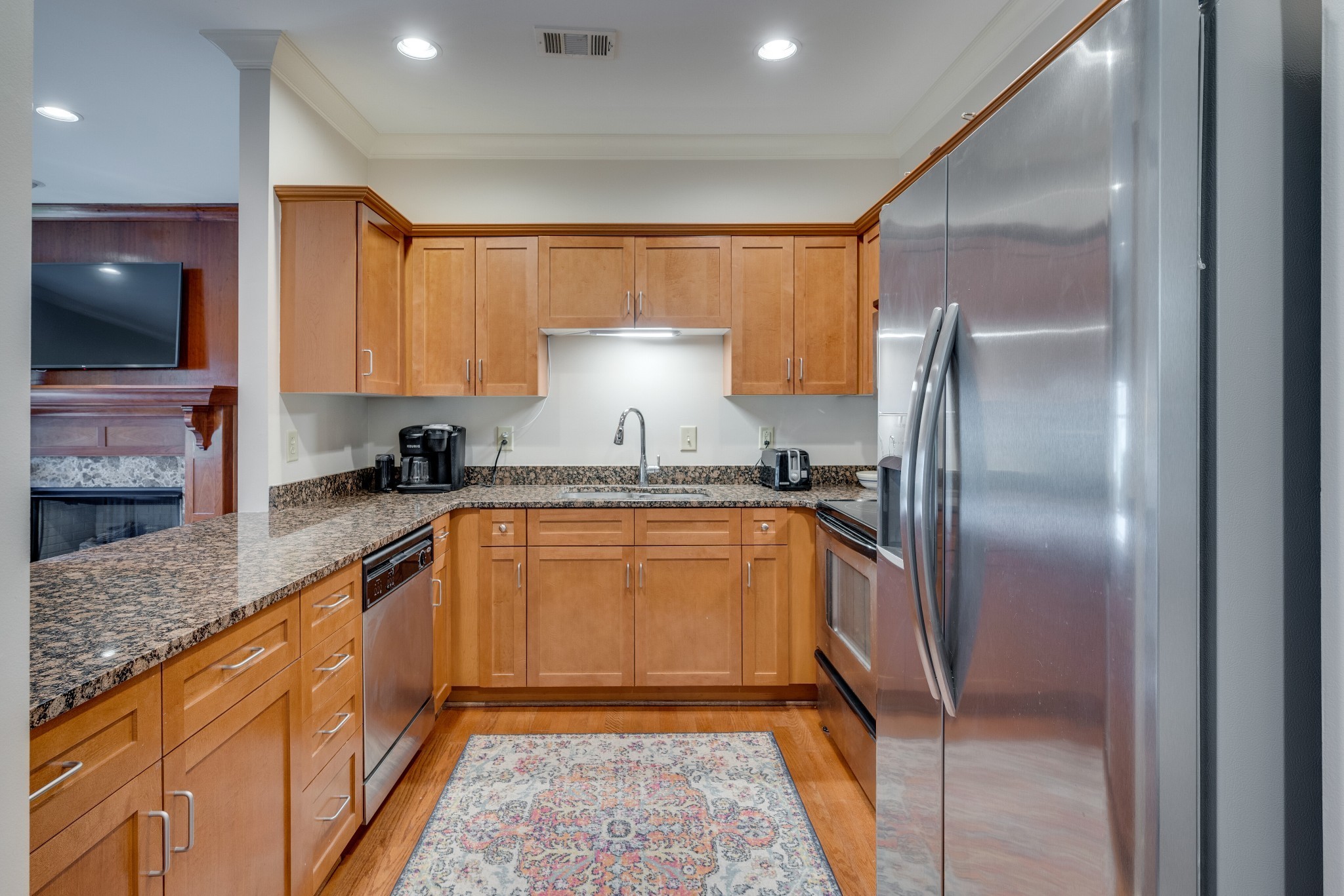 3127 Long Blvd Unit: 201