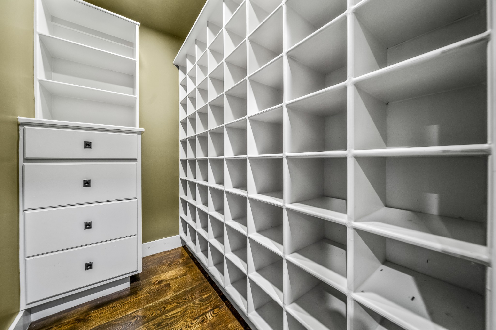 1210 Gartland Ave Unit: A