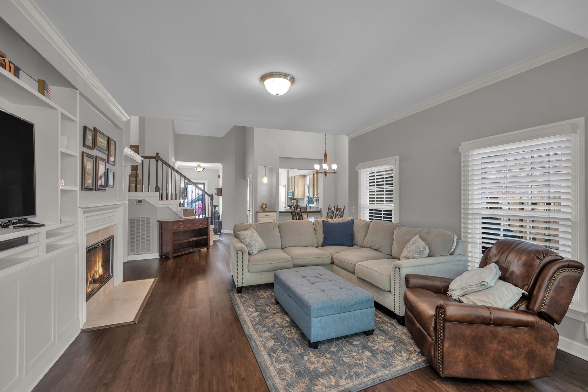 1025 Saint Andrews Pl