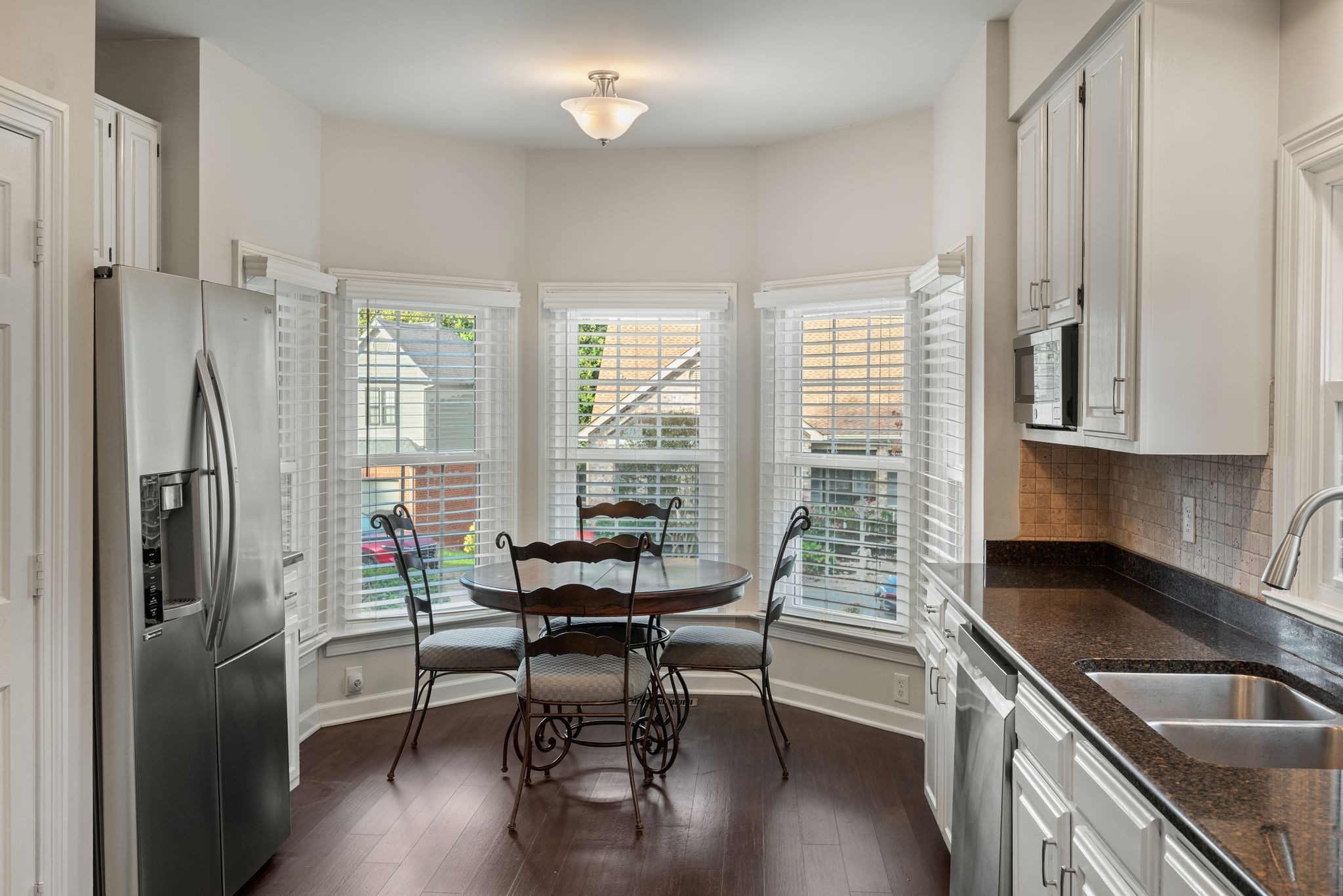 1025 Saint Andrews Pl