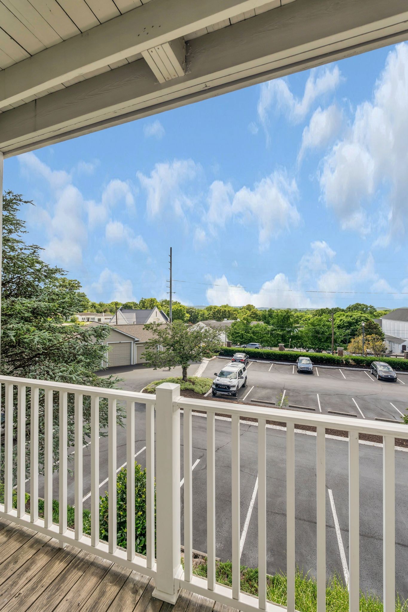 2025 Woodmont Blvd Unit: 209