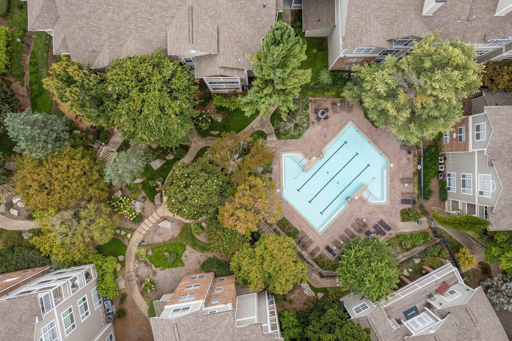 2025 Woodmont Blvd Unit: 209