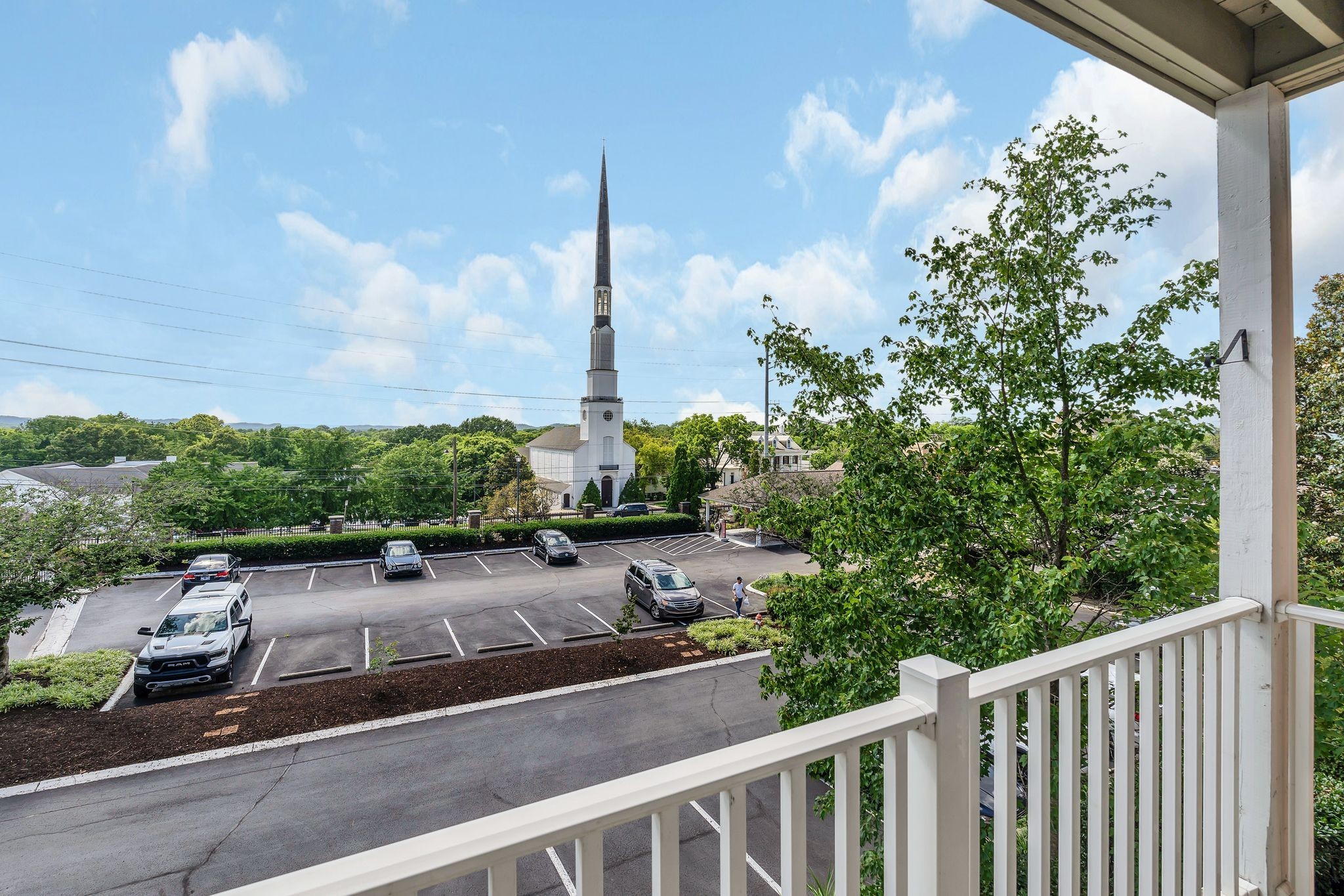 2025 Woodmont Blvd Unit: 209